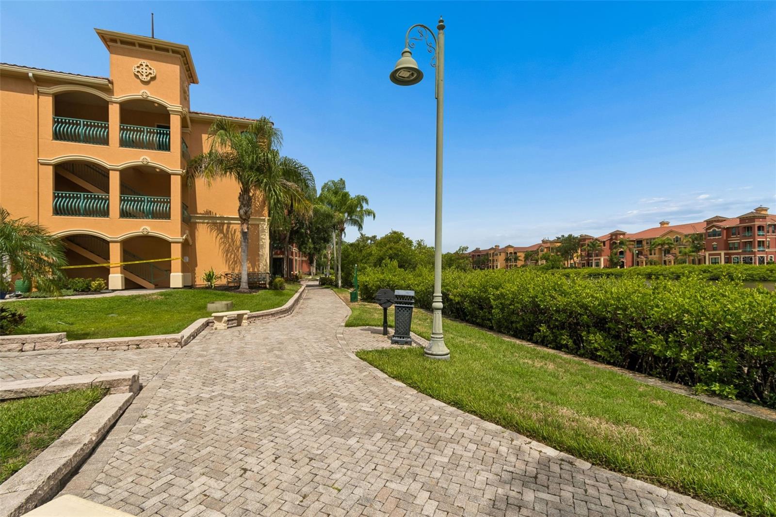 2717 Via Cipriani #623a Property Photo 58
