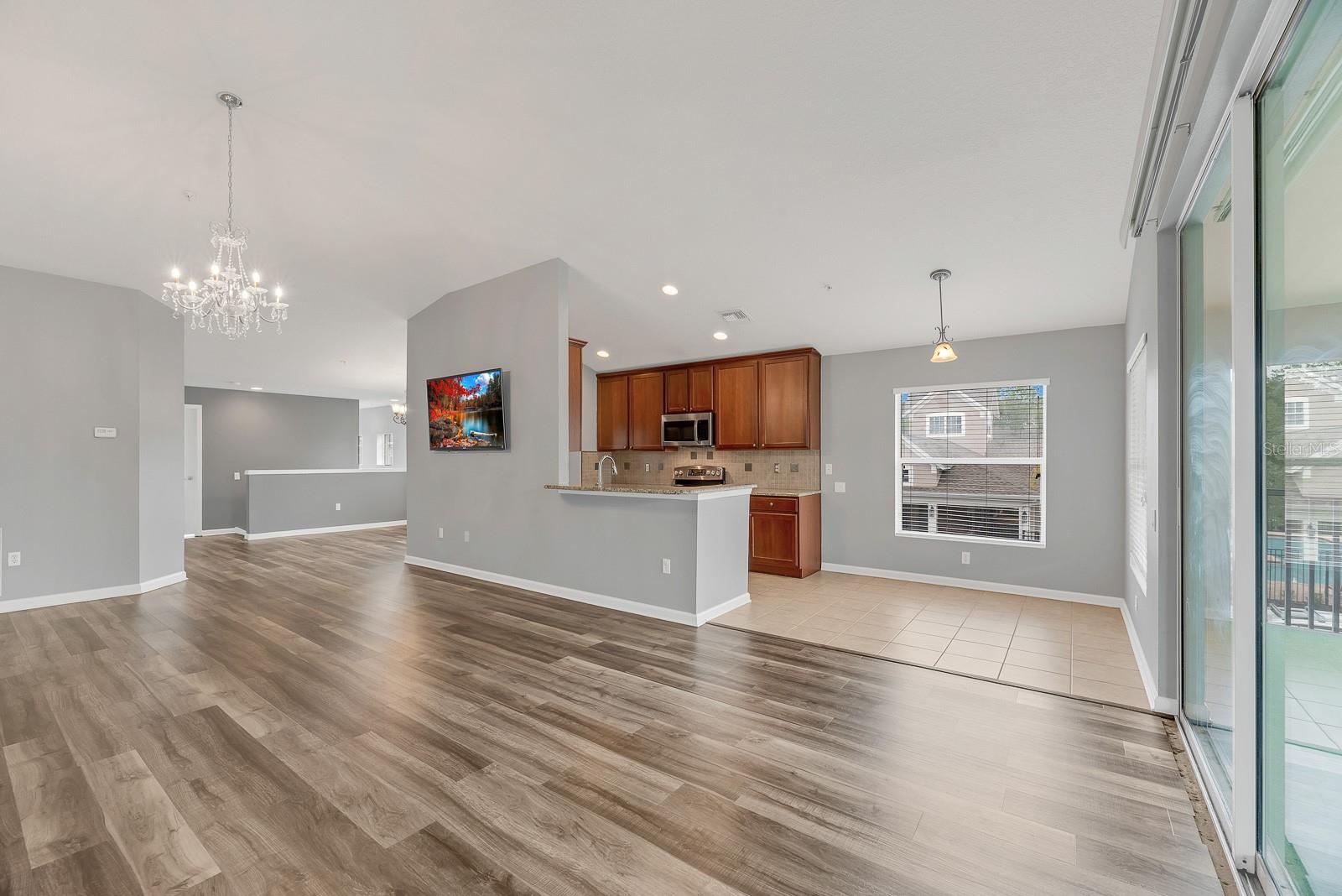 2223 Kings Palace Dr #00 Property Photo 10
