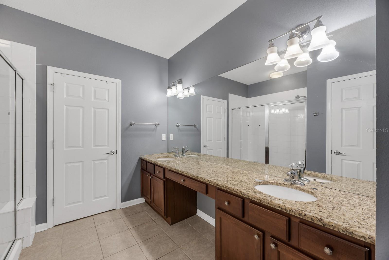 2223 Kings Palace Dr #00 Property Photo 21