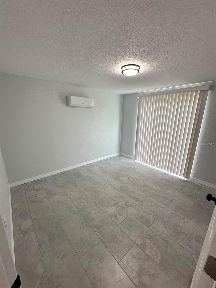 1104 E 140th Ave #b Property Photo 8