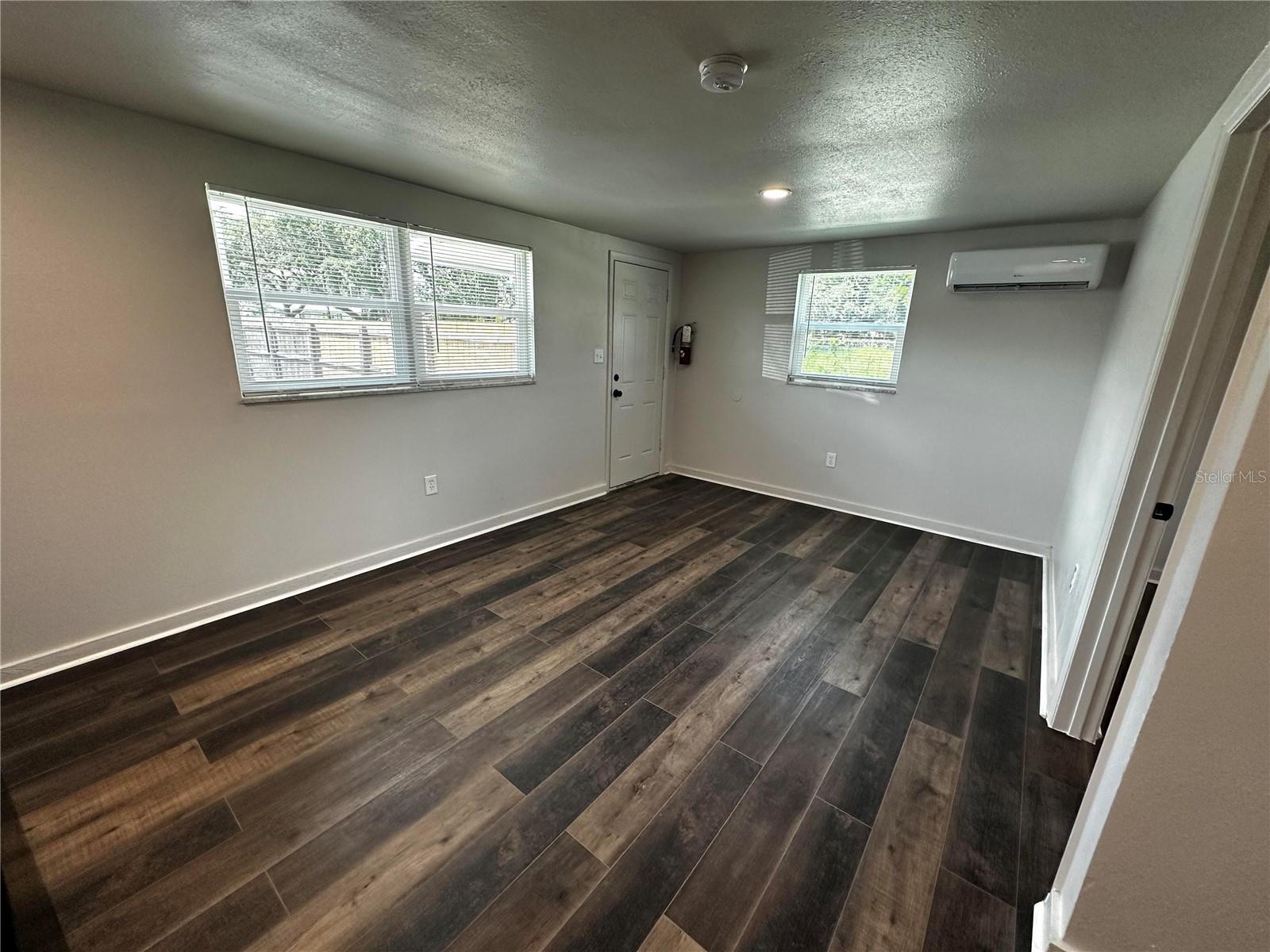 1104 E 140th Ave #b Property Photo 14