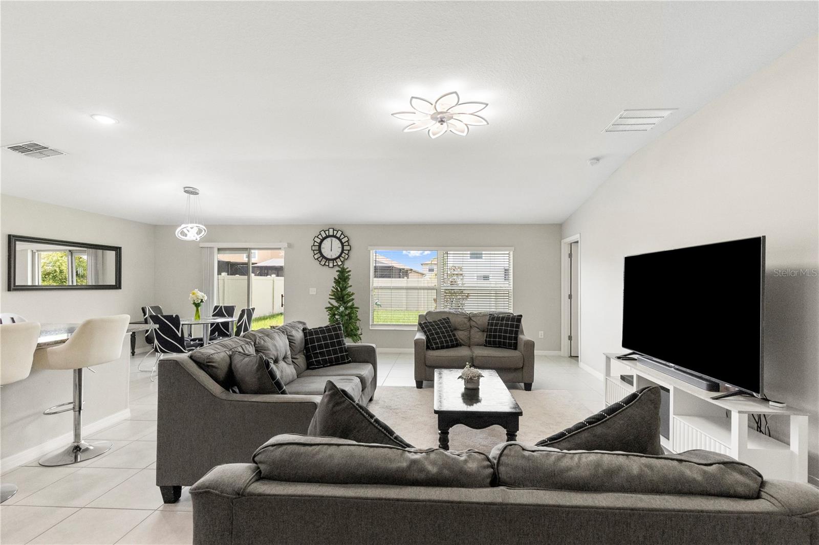 31664 Sun Kettle Loop Property Photo 10