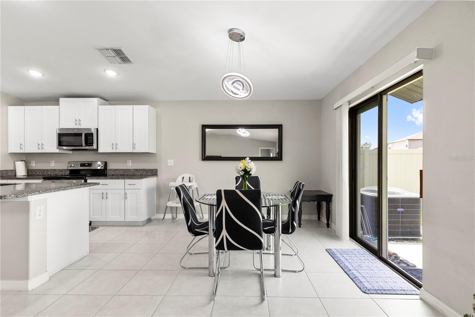 31664 Sun Kettle Loop Property Photo 20