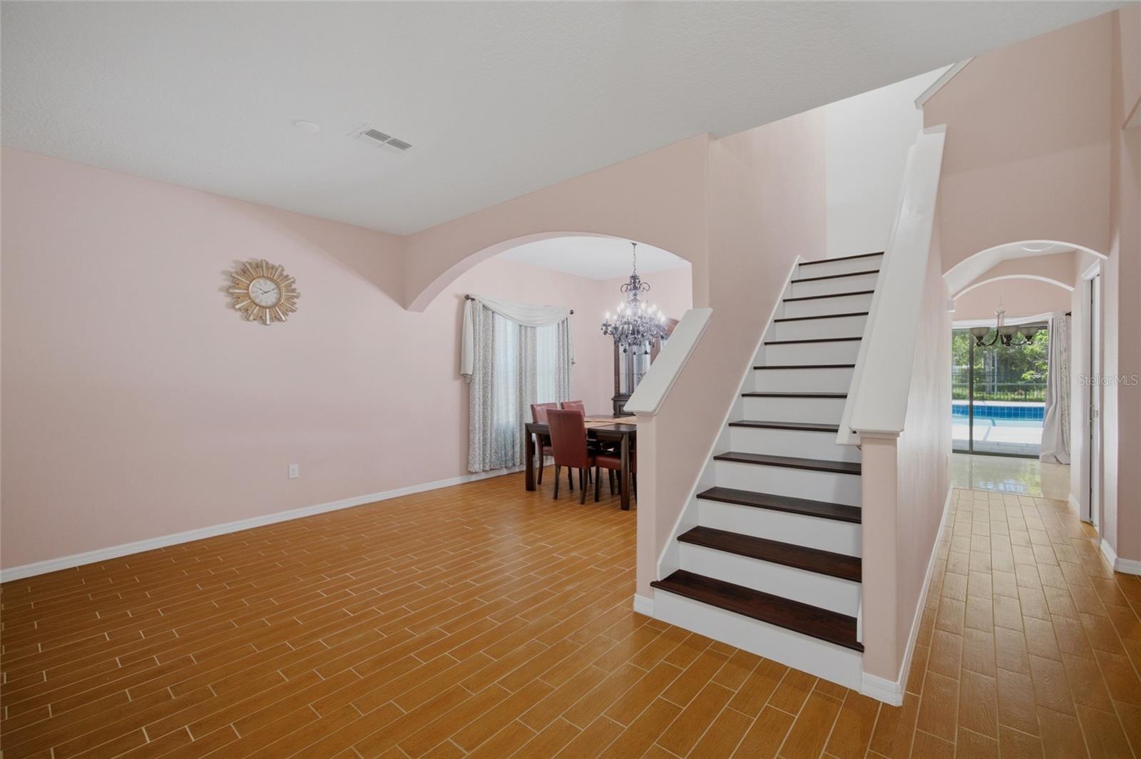 12407 Gilmerton Mist Ln Property Photo 5