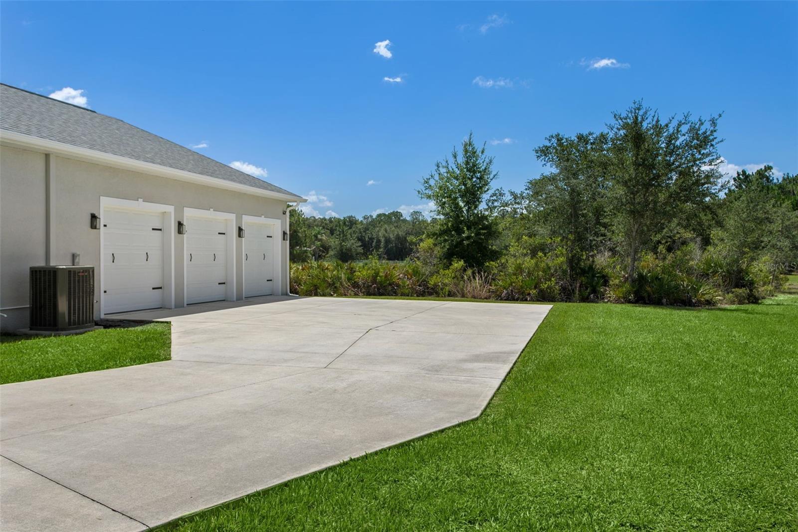 8408 Woodleaf Blvd Property Photo 45