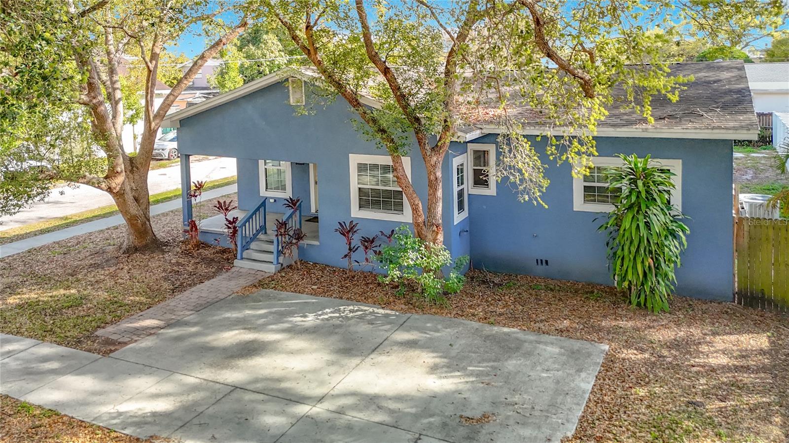 3002 W Arch St Property Photo 6