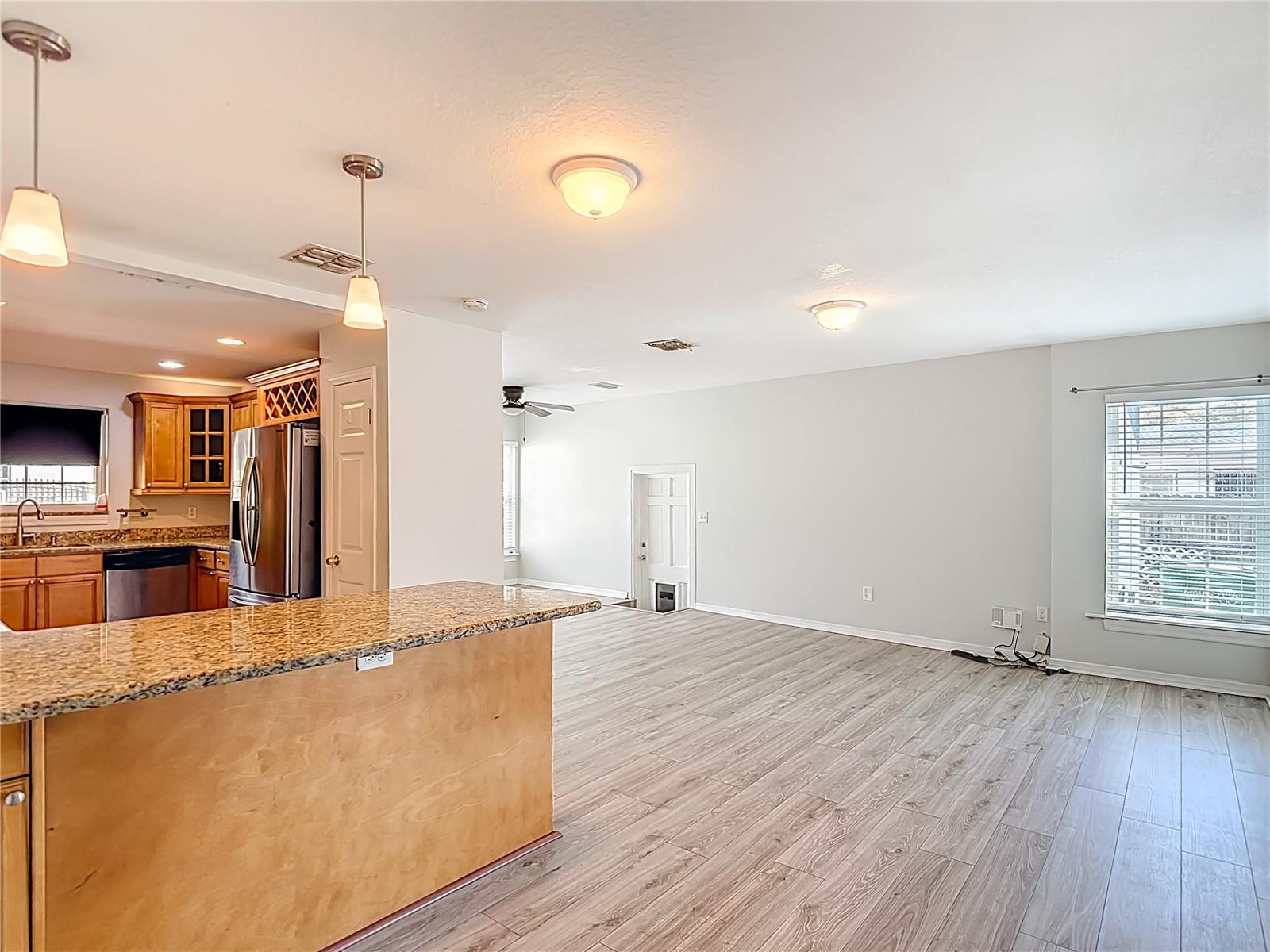 3002 W Arch St Property Photo 25