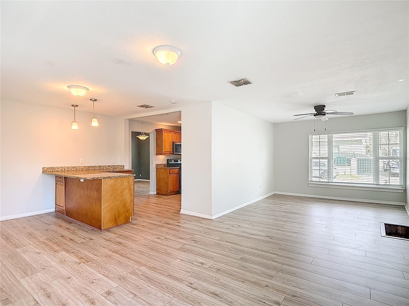 3002 W Arch St Property Photo 27