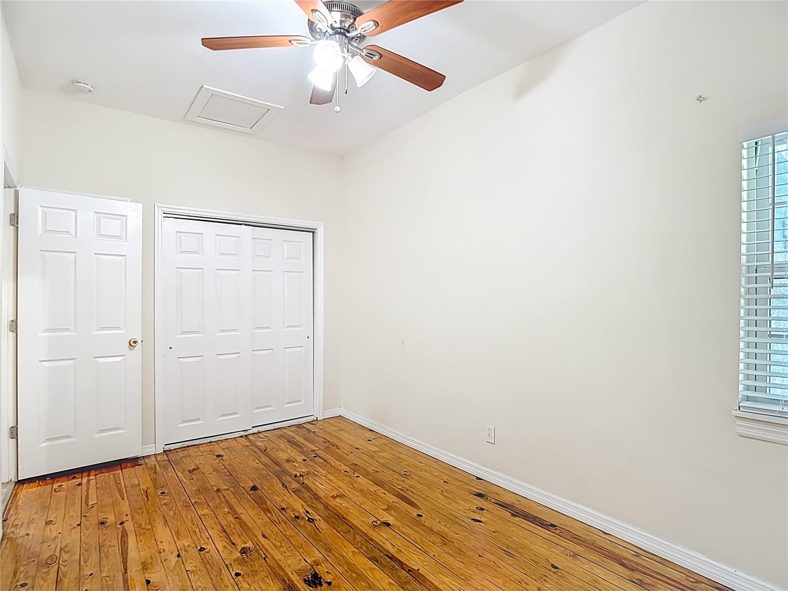 3002 W Arch St Property Photo 33