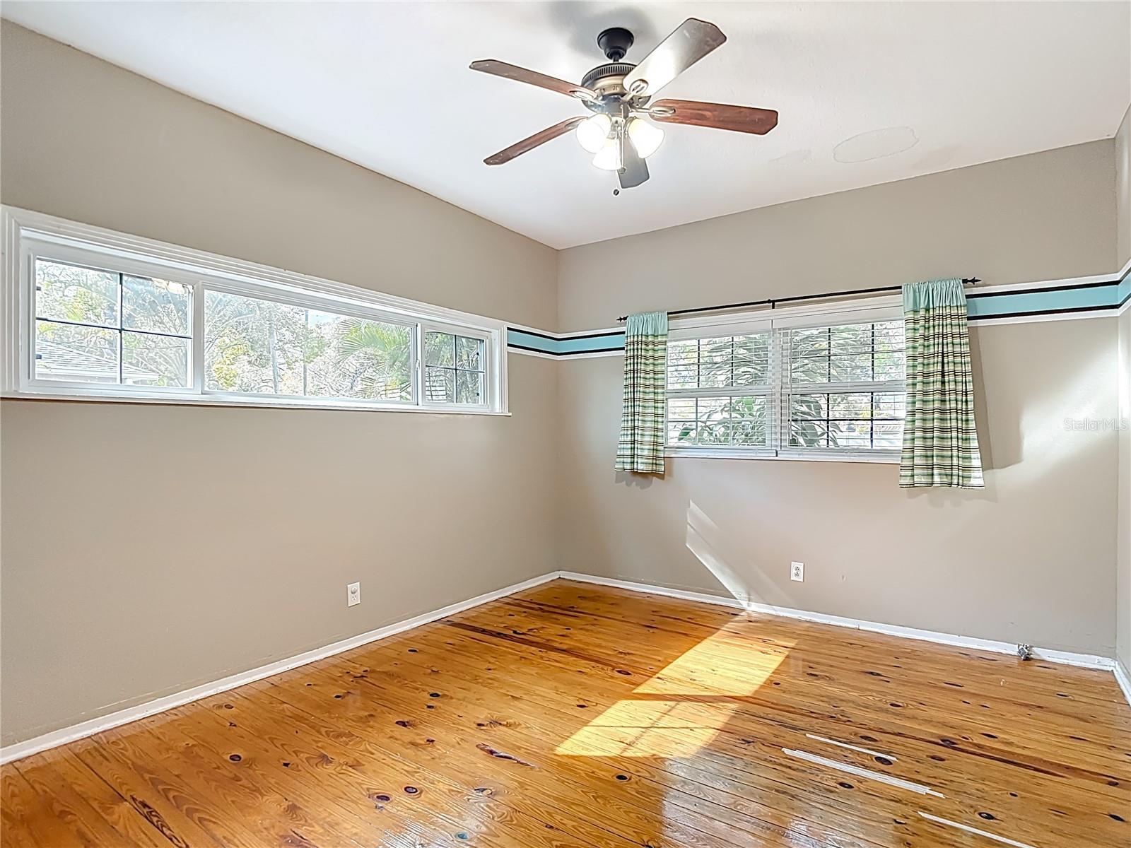 3002 W Arch St Property Photo 40