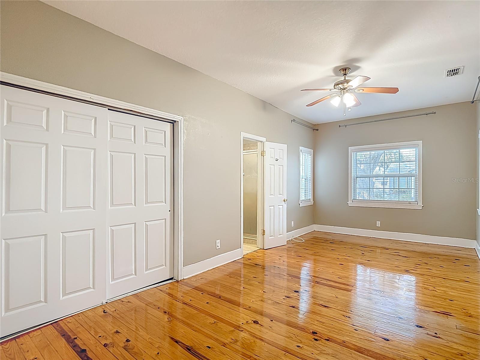 3002 W Arch St Property Photo 44