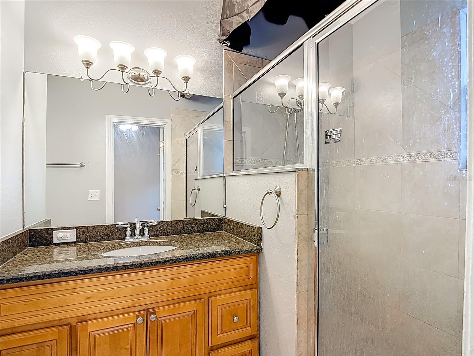 3002 W Arch St Property Photo 49