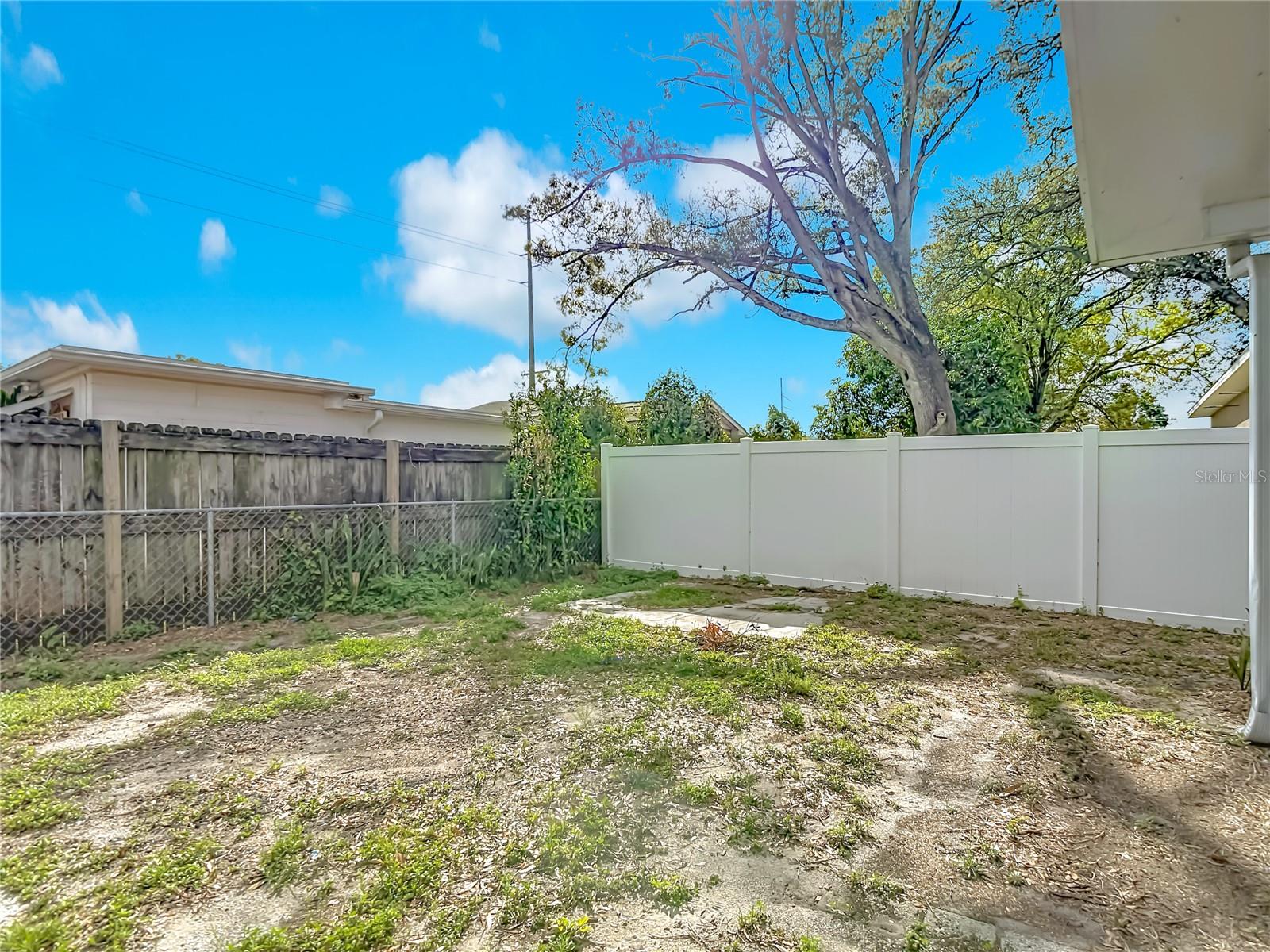 3002 W Arch St Property Photo 57