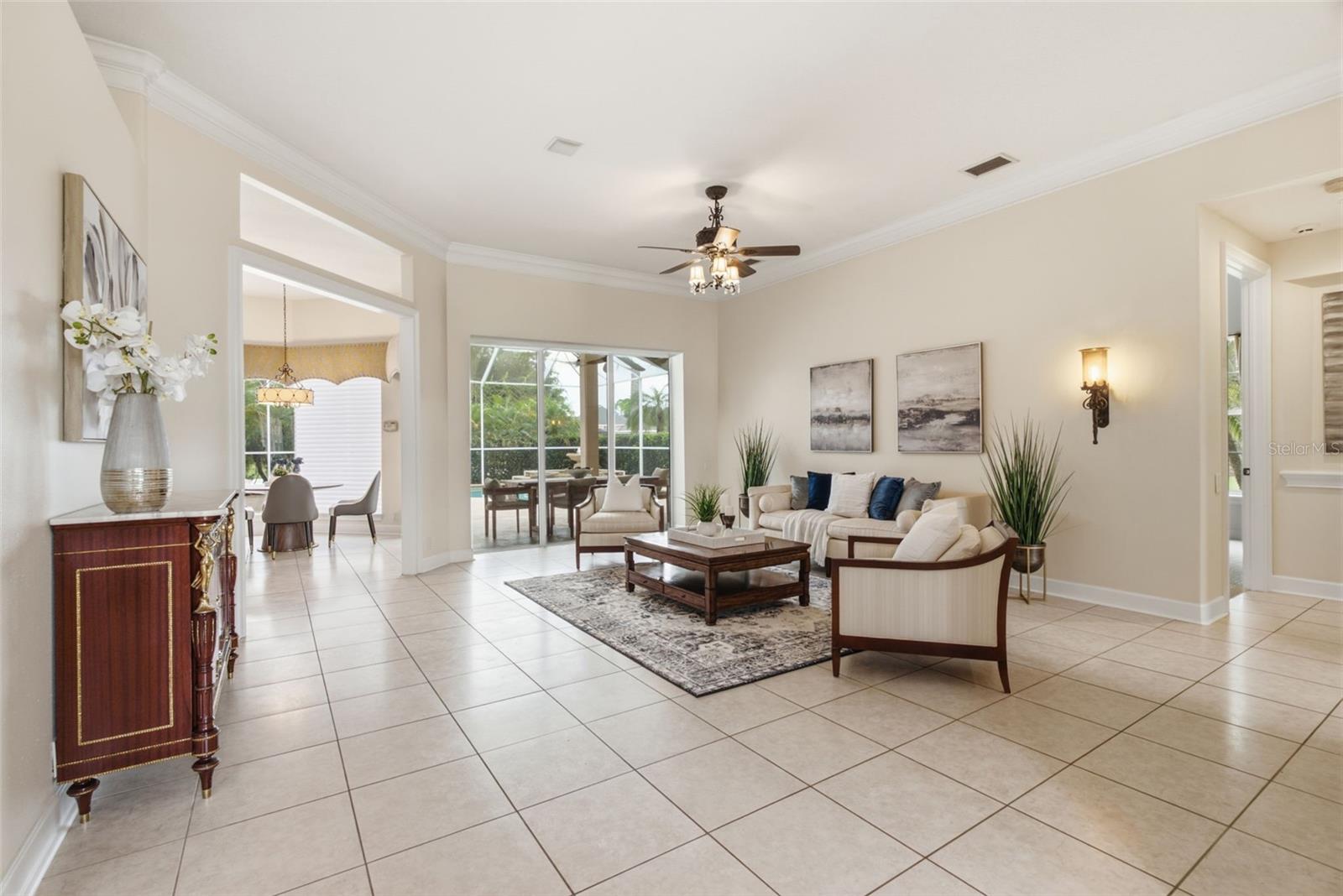 18655 Avenue Capri Property Photo 8