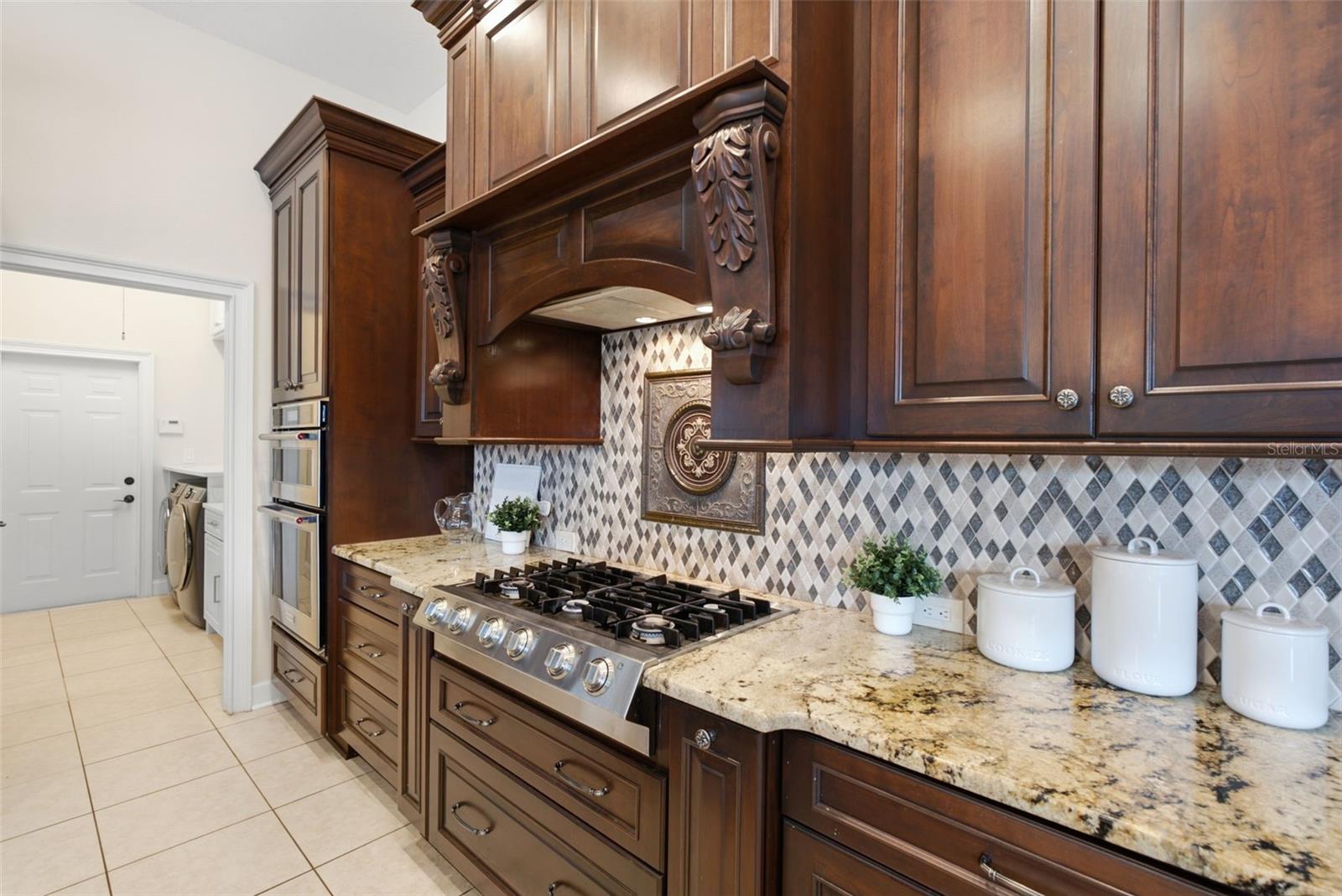 18655 Avenue Capri Property Photo 14