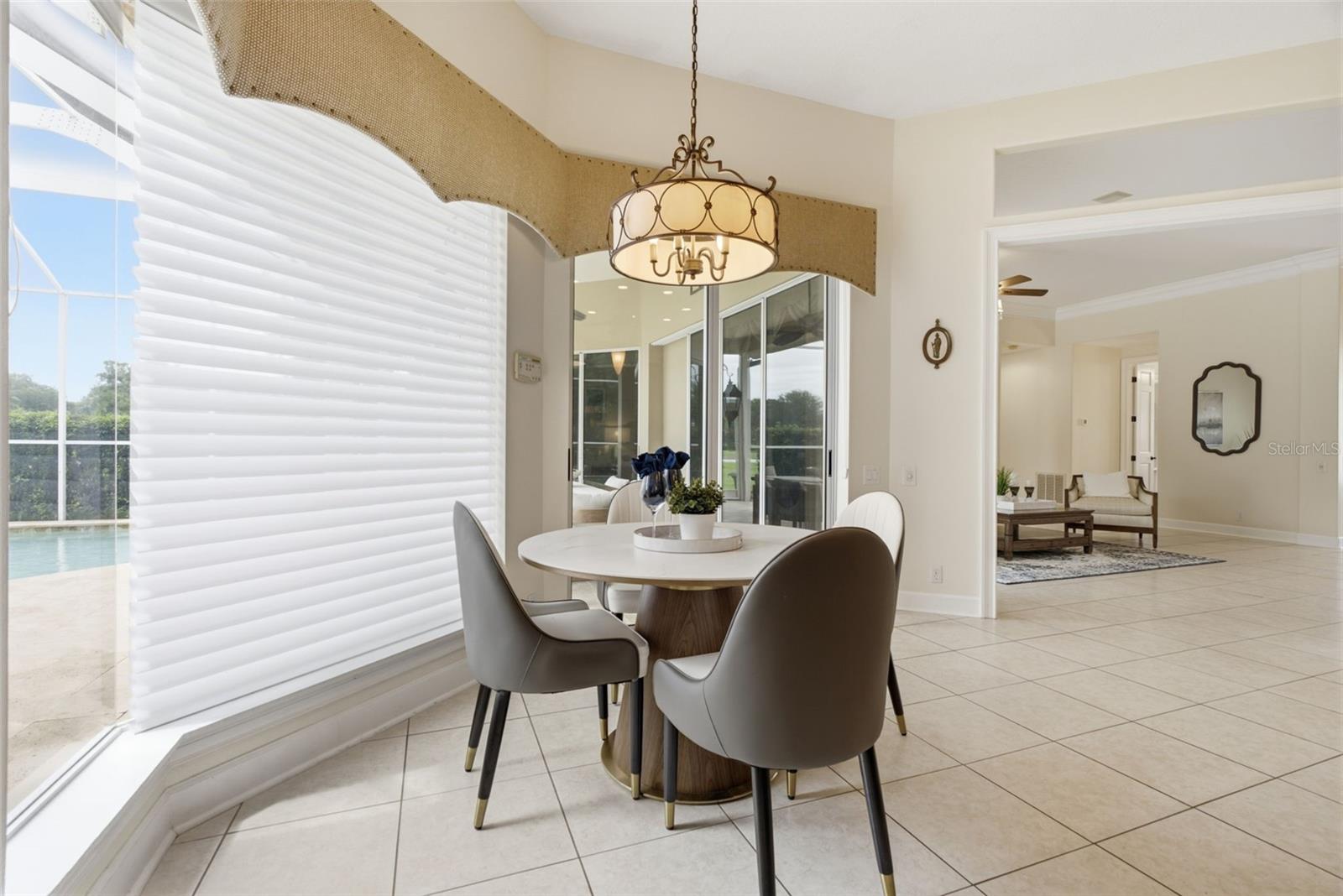 18655 Avenue Capri Property Photo 18