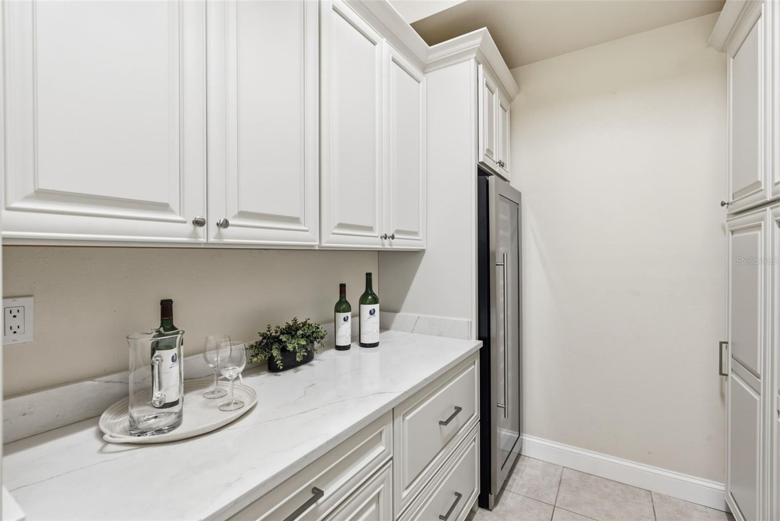 18655 Avenue Capri Property Photo 31