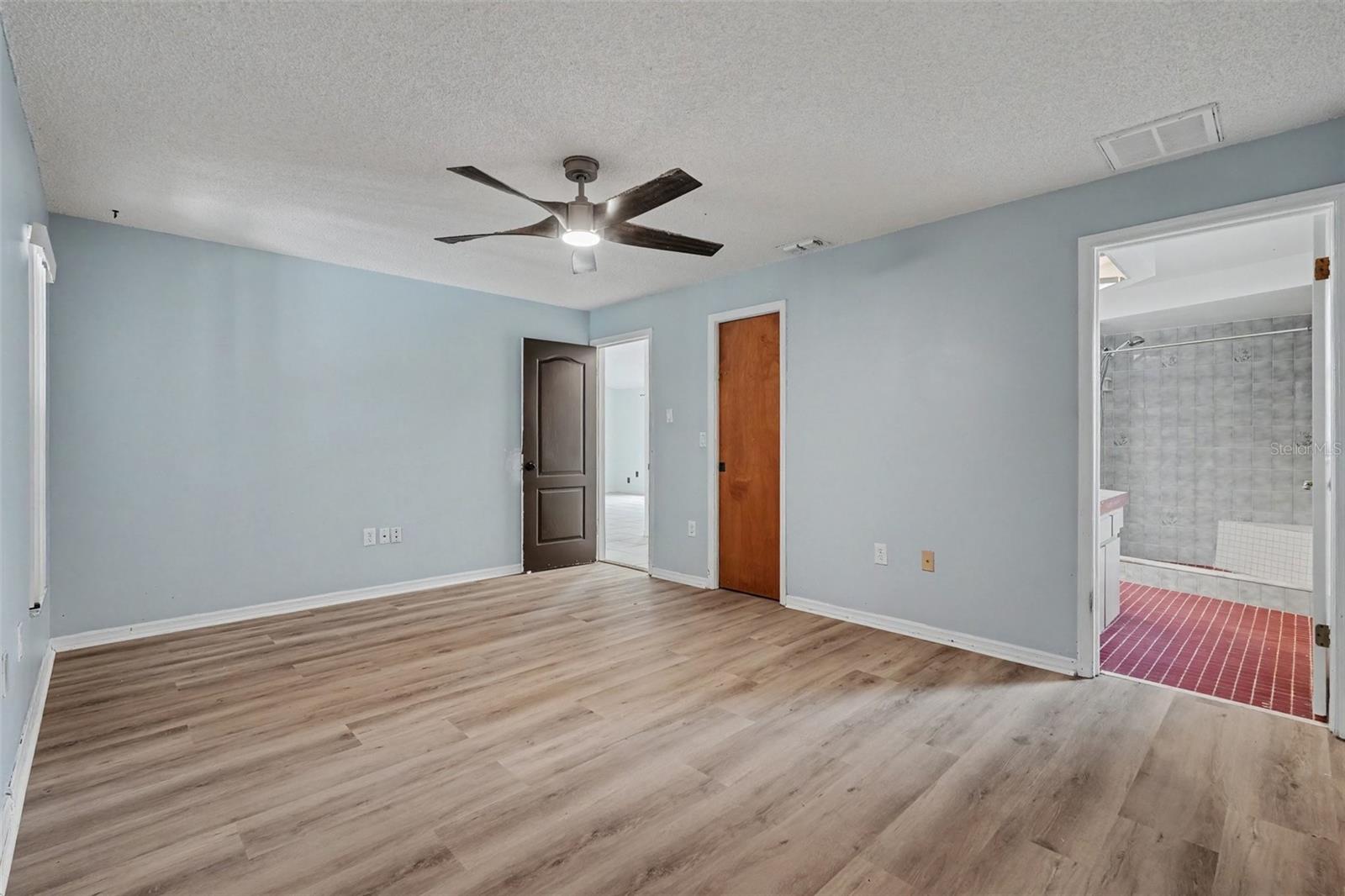 4498 Gondolier Rd Property Photo 13