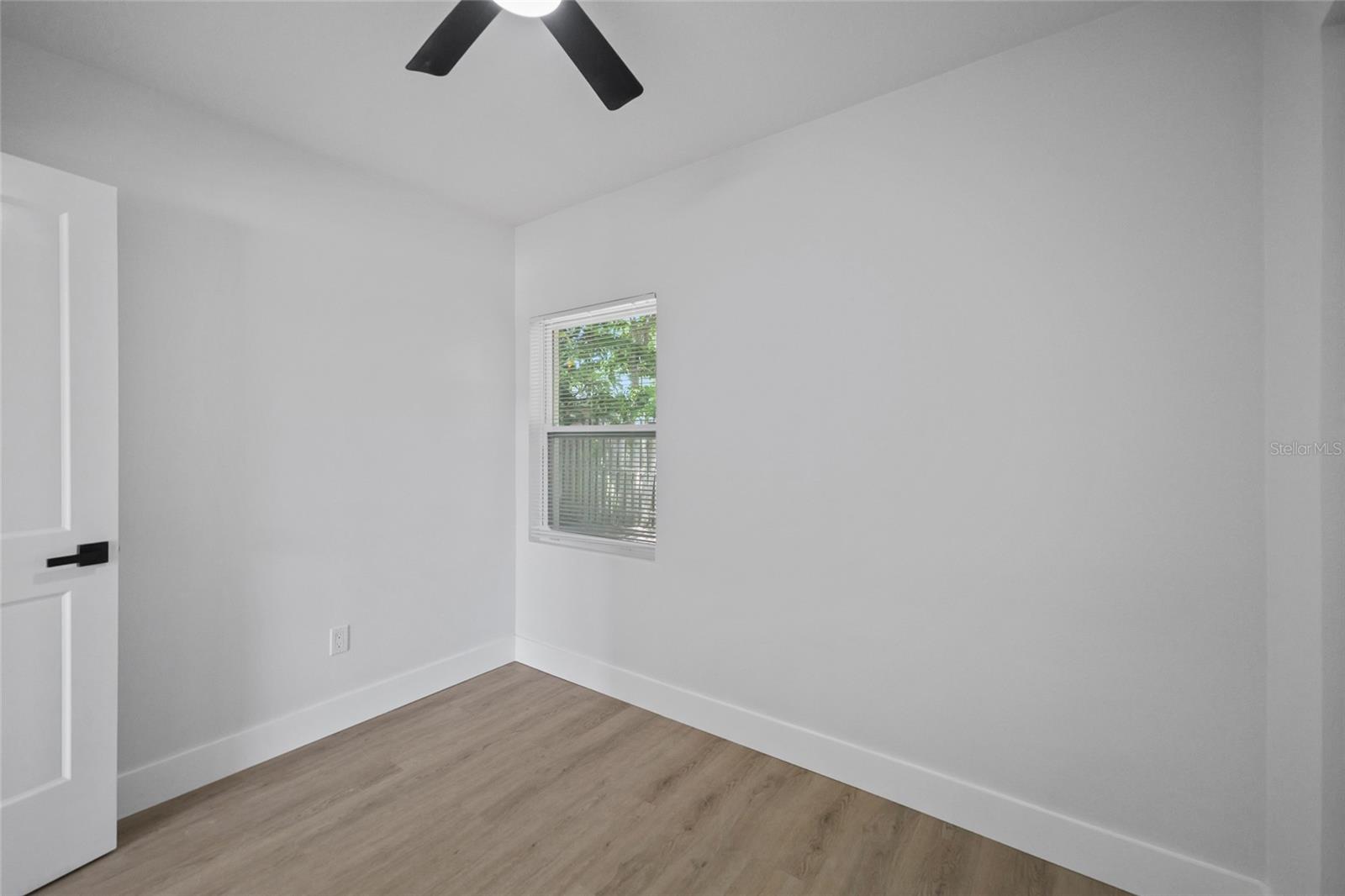 412 20th Ave W Property Photo 21