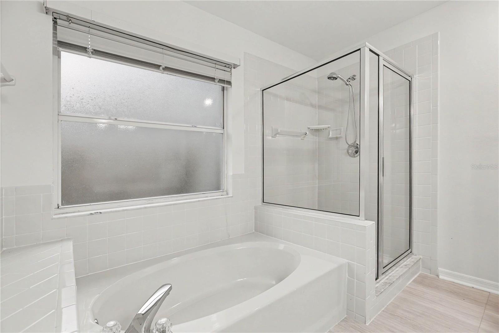 1025 Malletwood Dr Property Photo 16