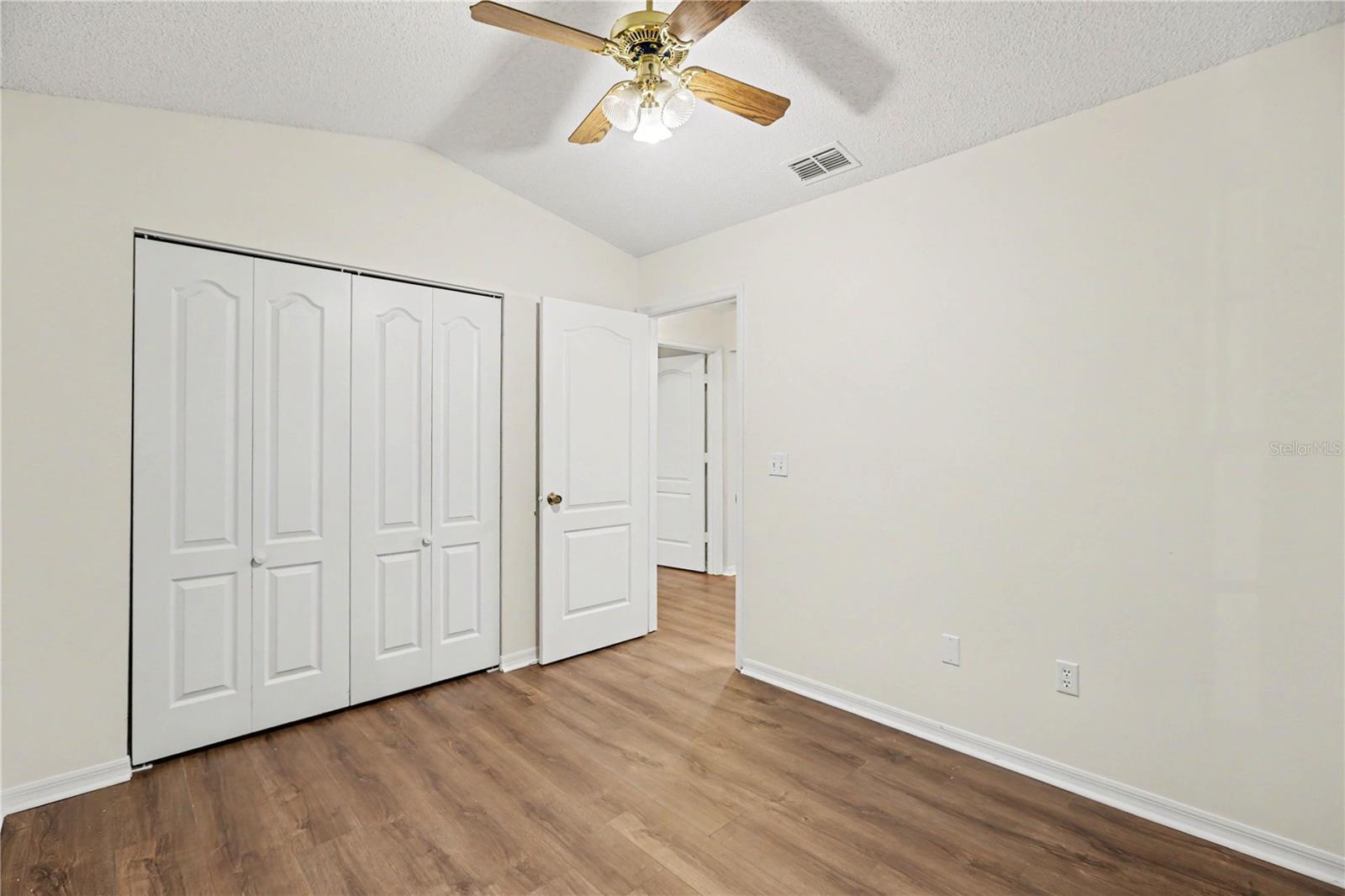 1025 Malletwood Dr Property Photo 18