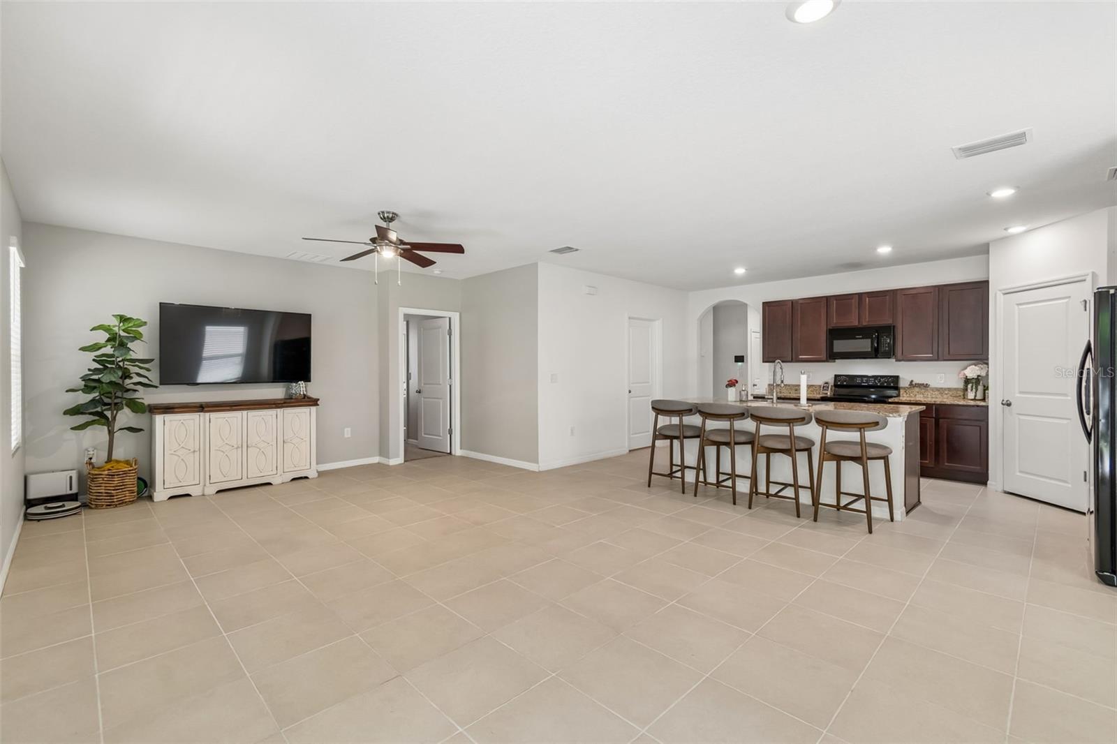 11910 Little Violet Cir Property Photo 13