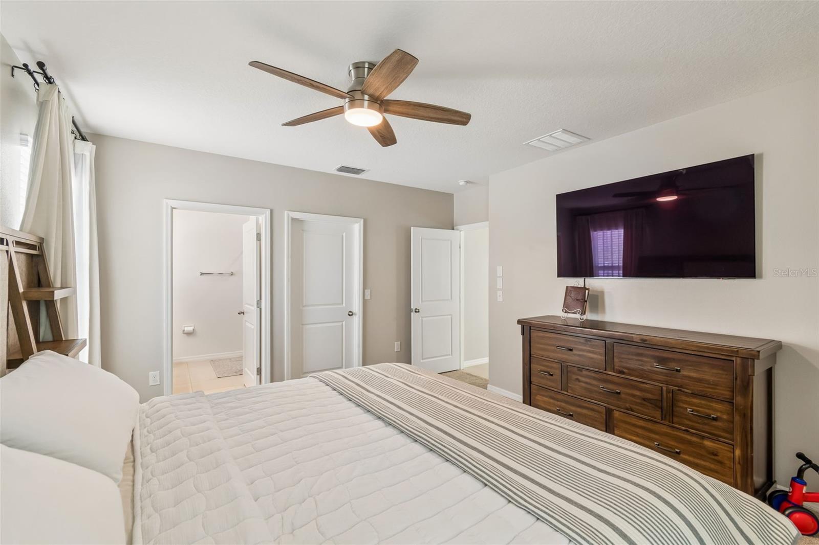 11910 Little Violet Cir Property Photo 18
