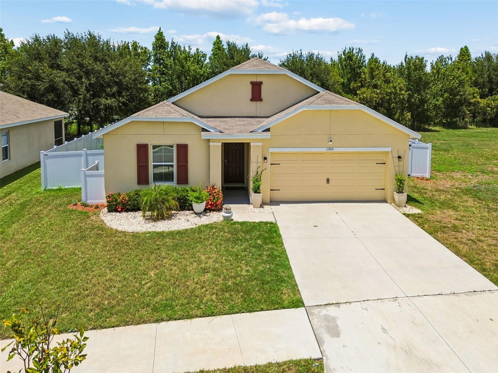 11910 Little Violet Cir Property Photo 34
