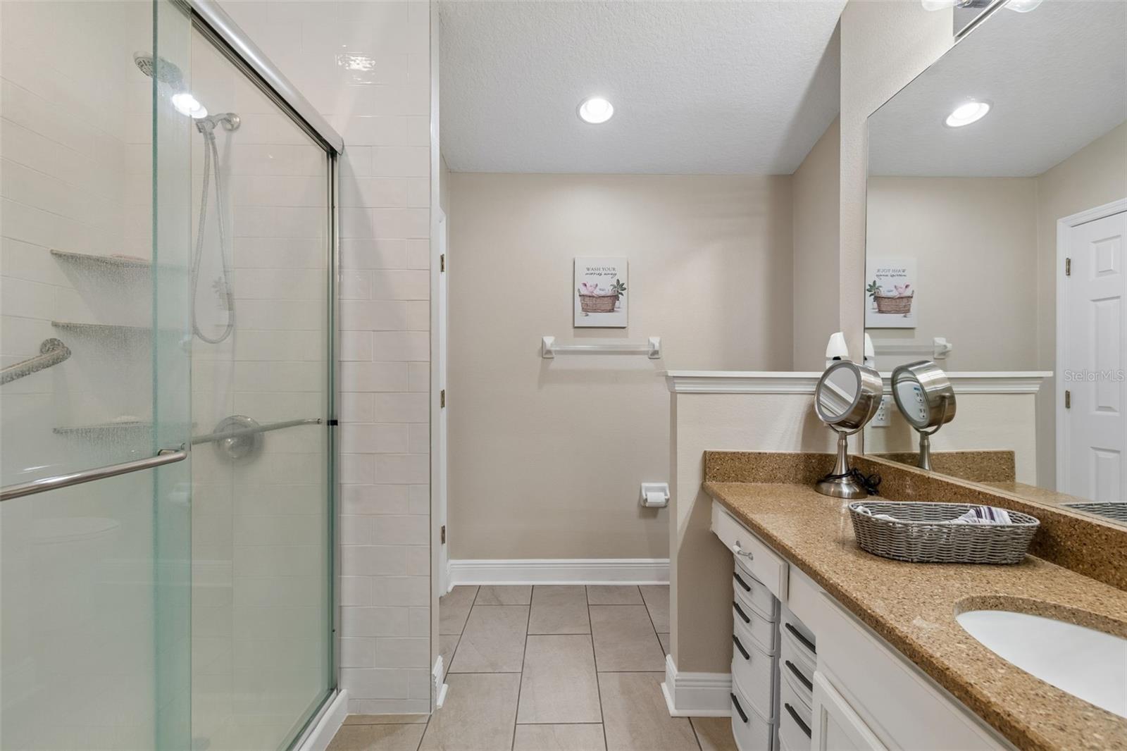 20942 Sunsweet Ct Property Photo 10