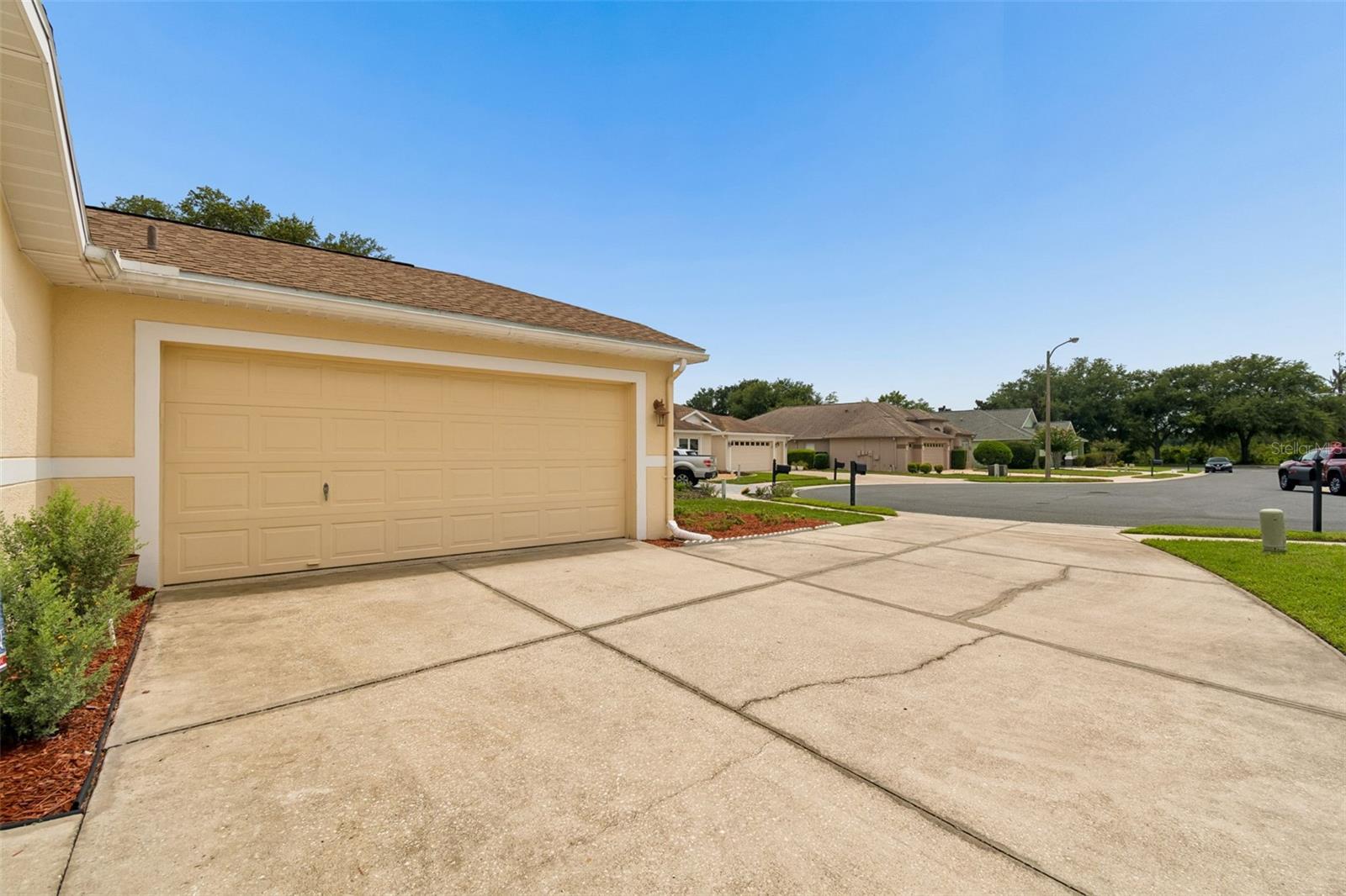 20942 Sunsweet Ct Property Photo 23
