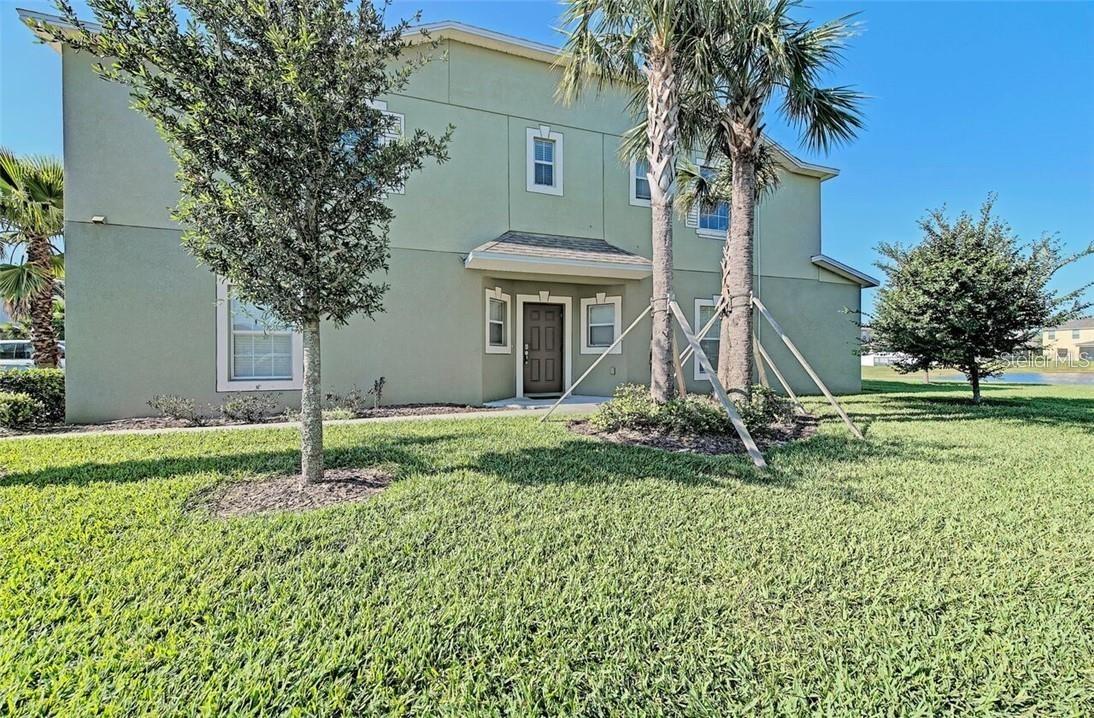 1432 HARBOUR BLUE ST Property Photo 1