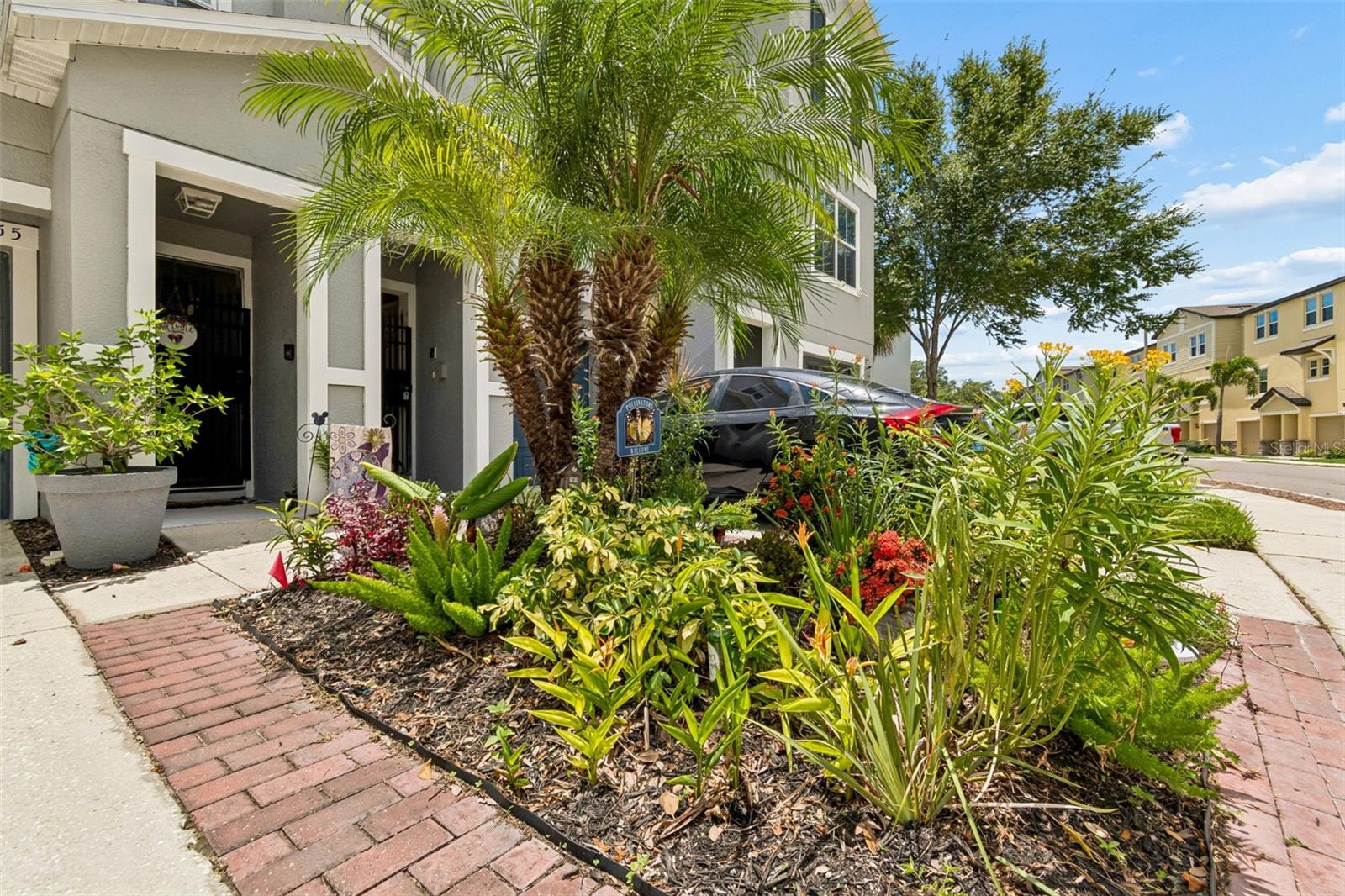 4755 Tuscan Loon Dr Property Photo 4