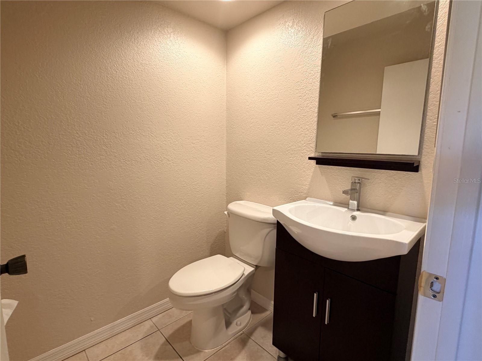 3417 Rochelle Ct Property Photo 7