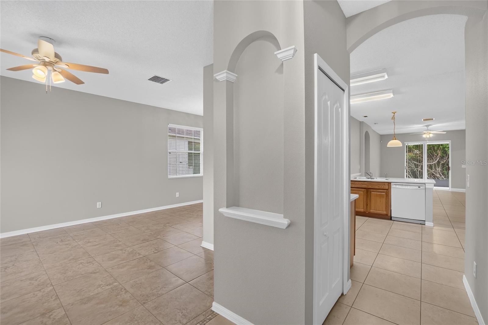 11339 Village Brook Dr Property Photo 4