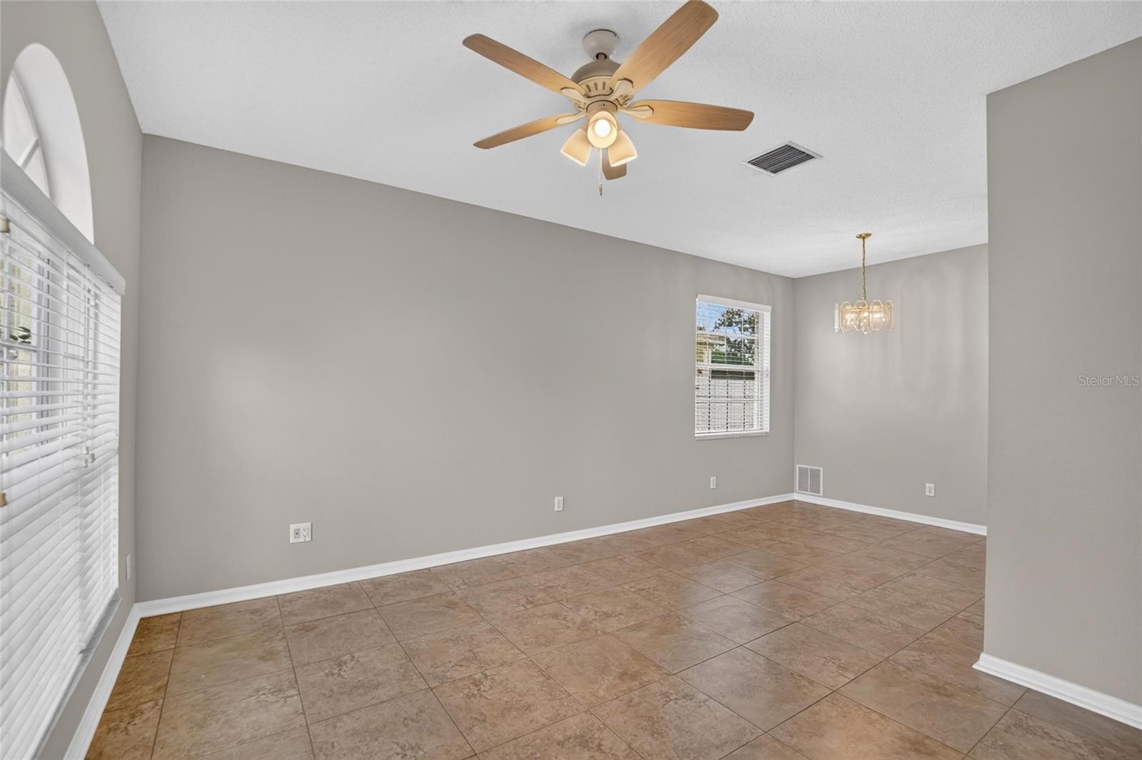 11339 Village Brook Dr Property Photo 6
