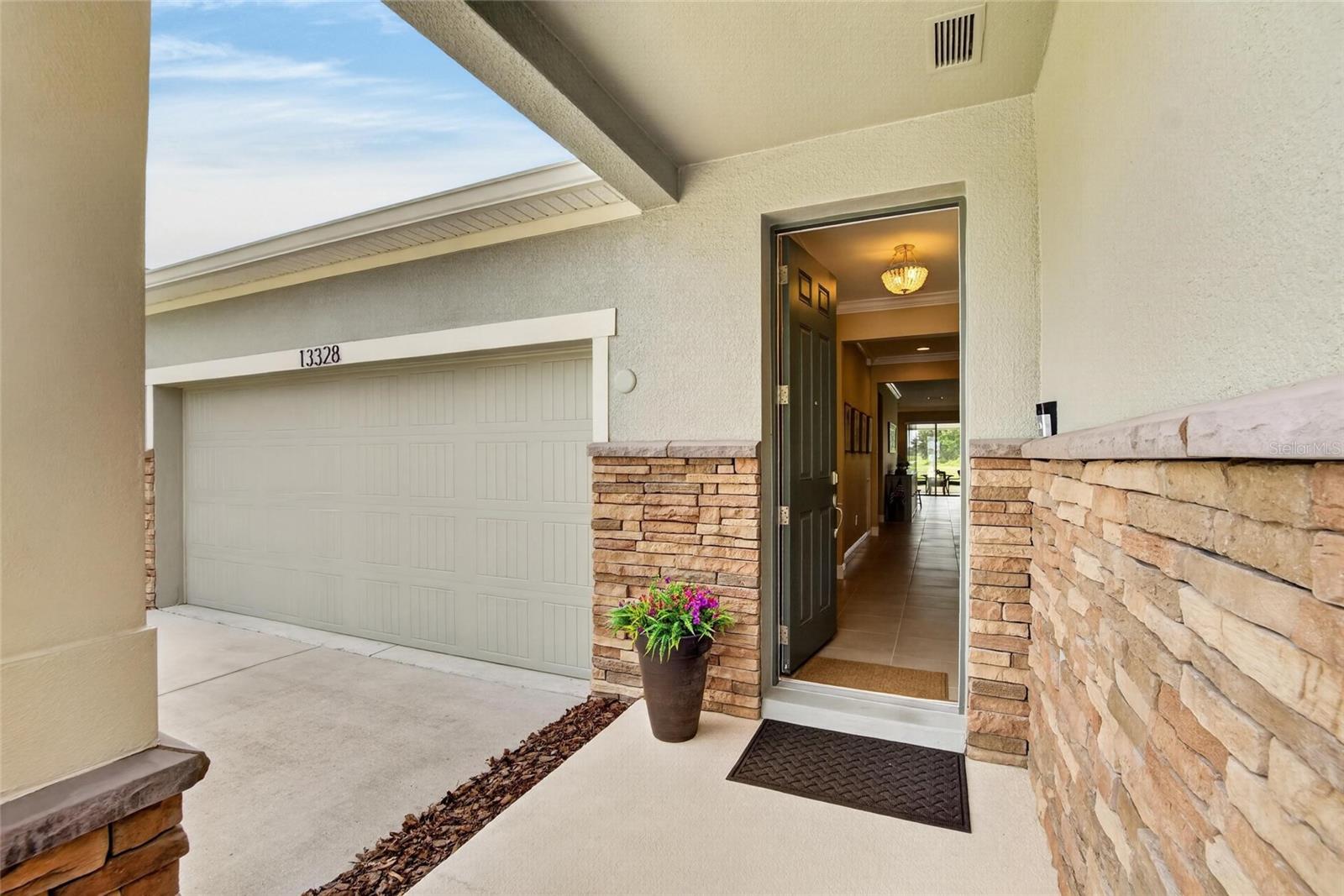 13328 Palmera Vista Dr Property Photo 12