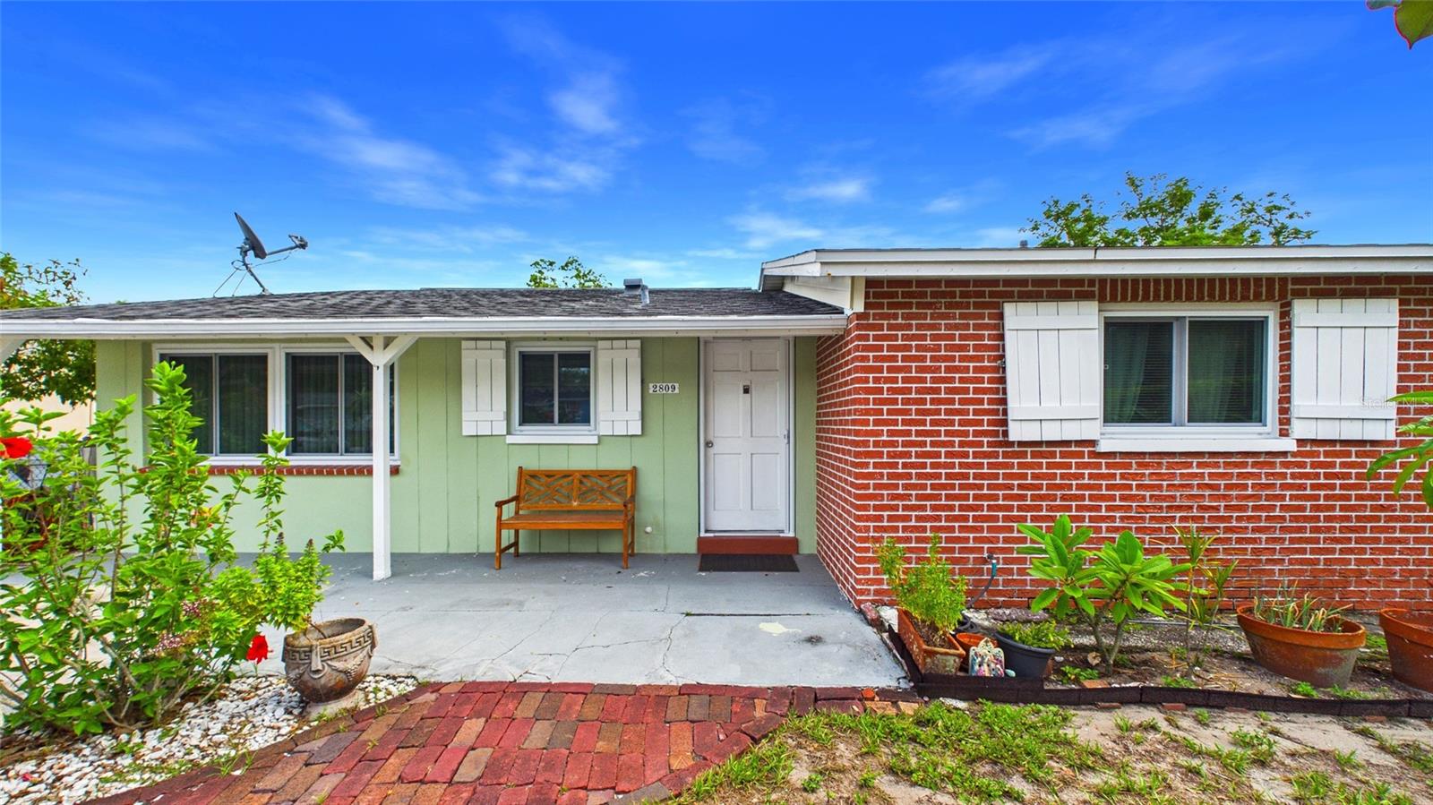 2809 Edenwood St Property Photo 1
