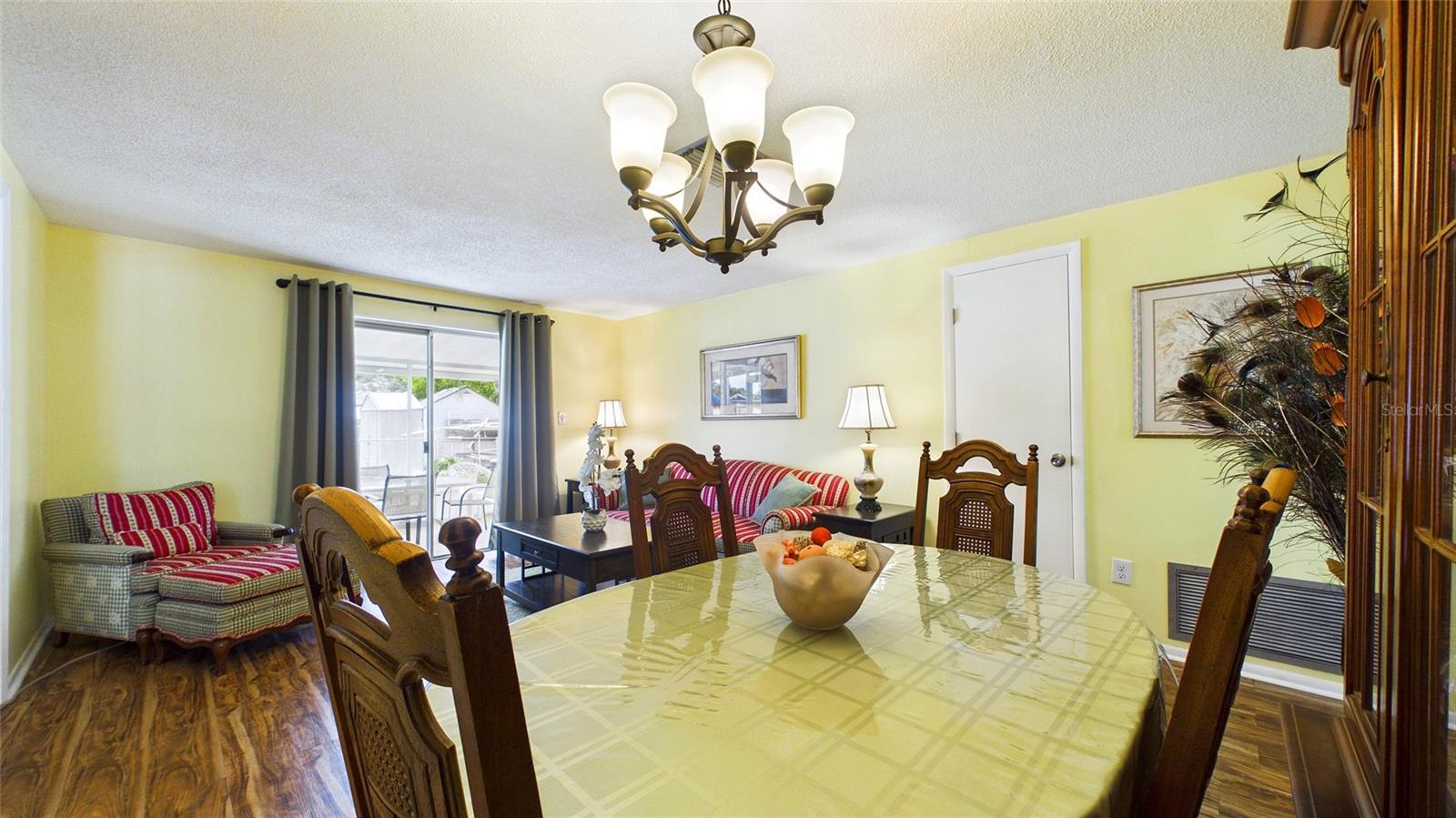 2809 Edenwood St Property Photo 23