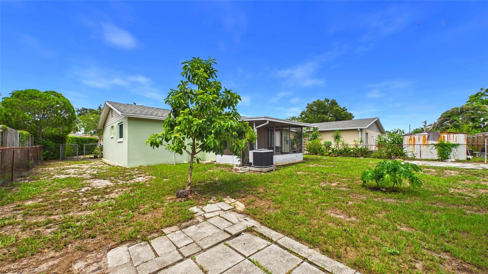 2809 Edenwood St Property Photo 30