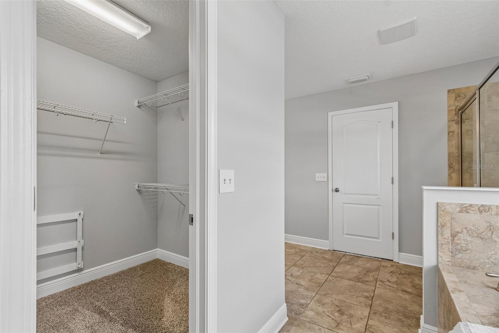1216 E Giddens Ave Property Photo 48