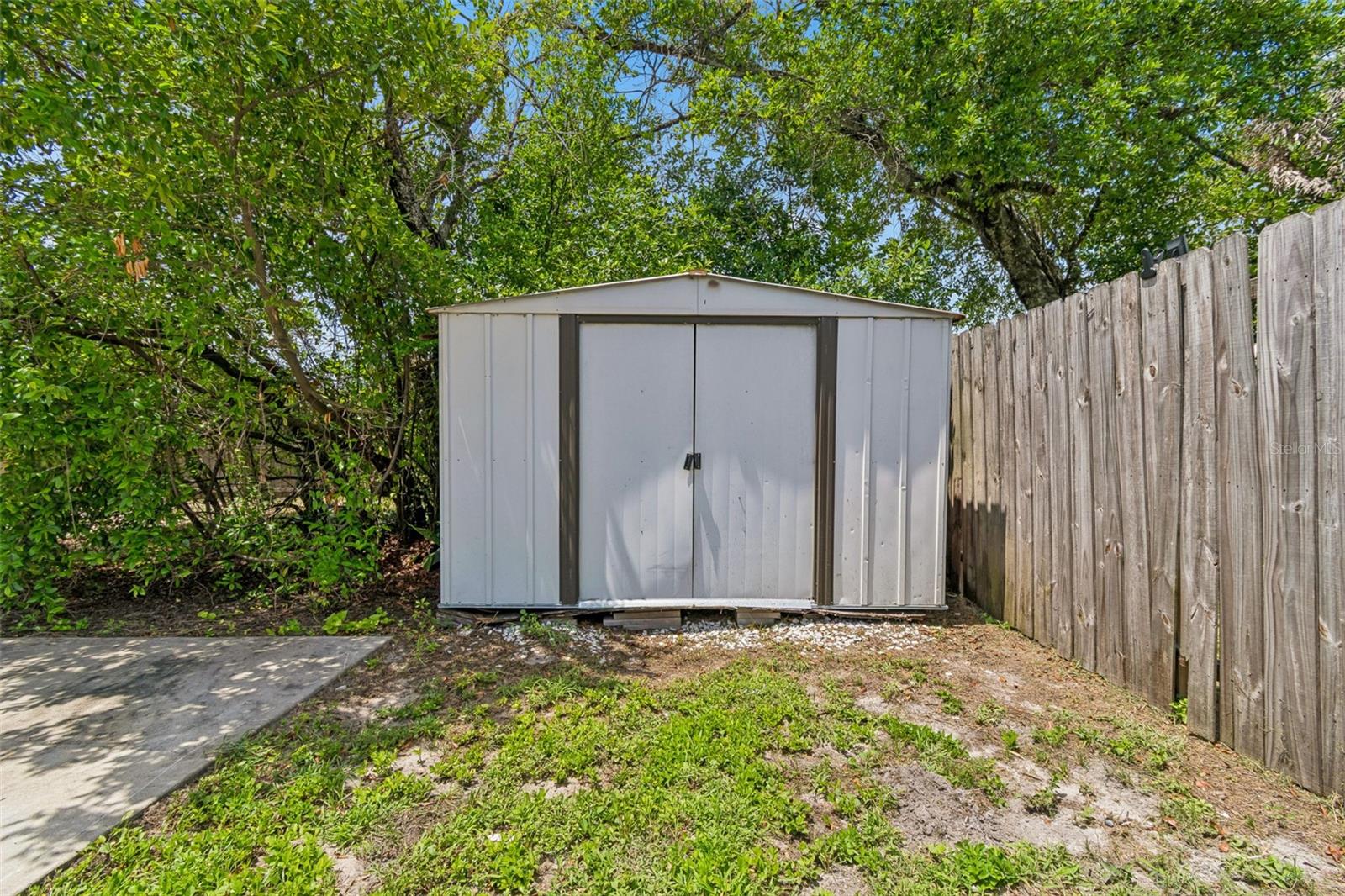 1216 E Giddens Ave Property Photo 56
