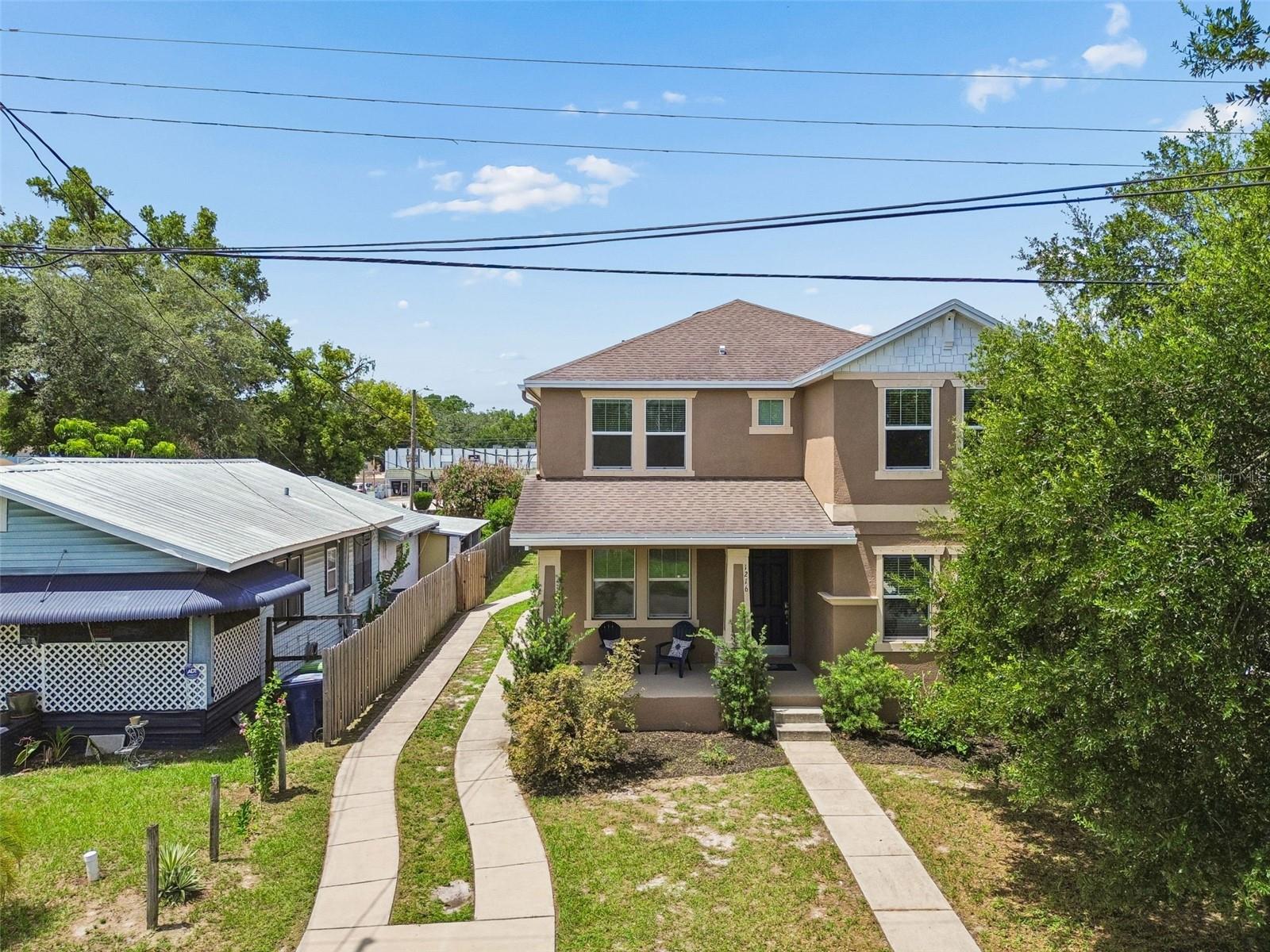 1216 E Giddens Ave Property Photo 60