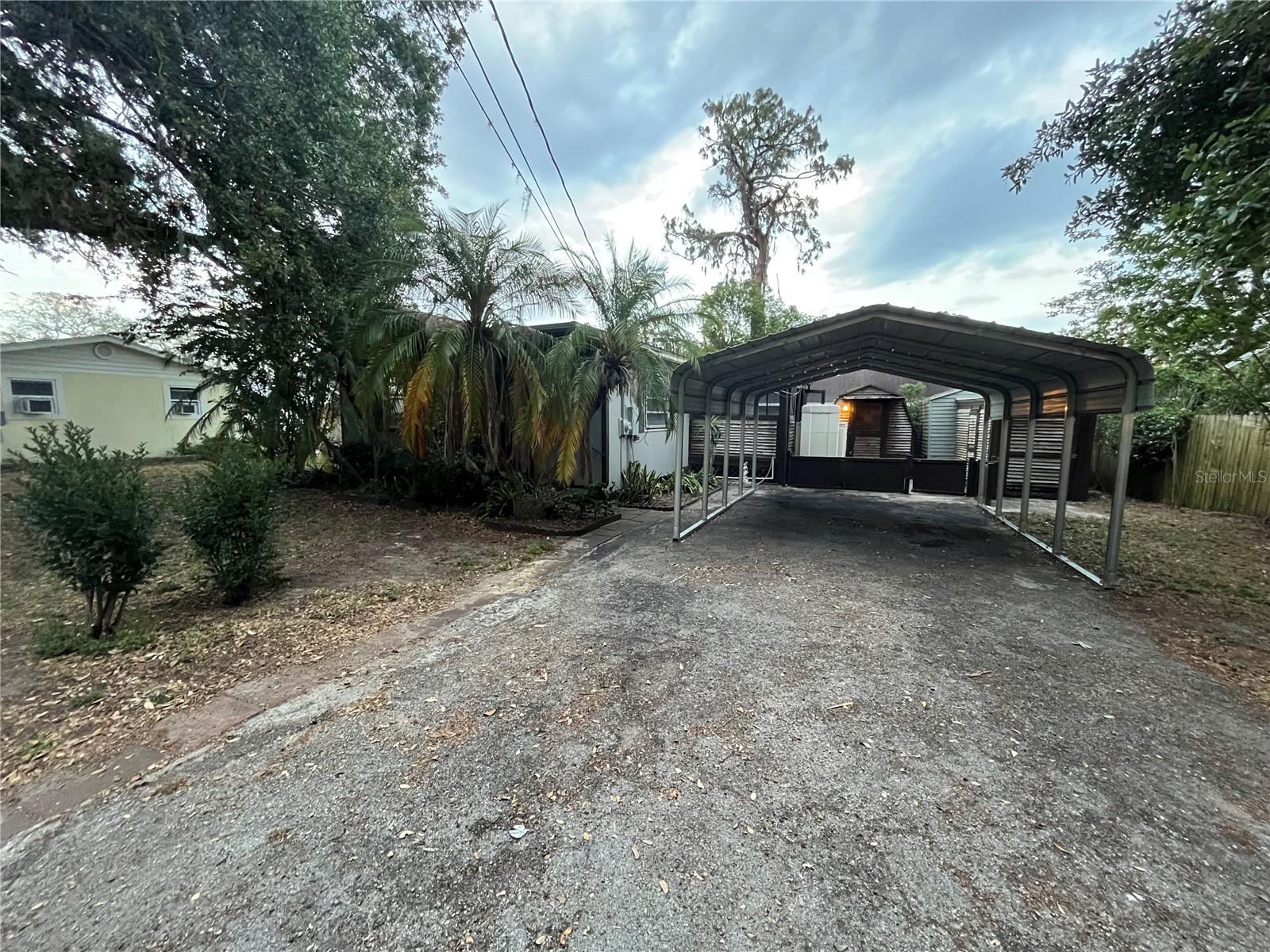5325 Lime Ave Property Photo 2