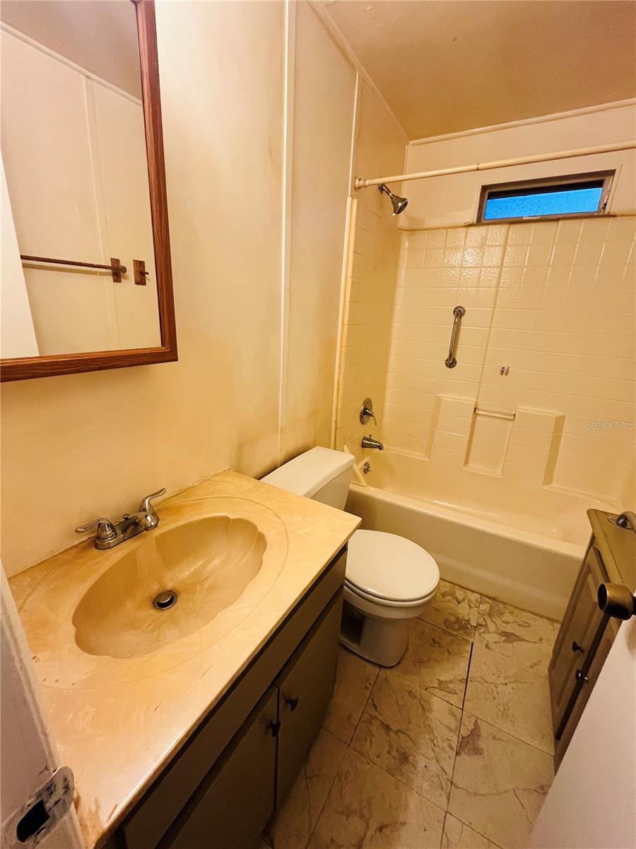 5325 Lime Ave Property Photo 13
