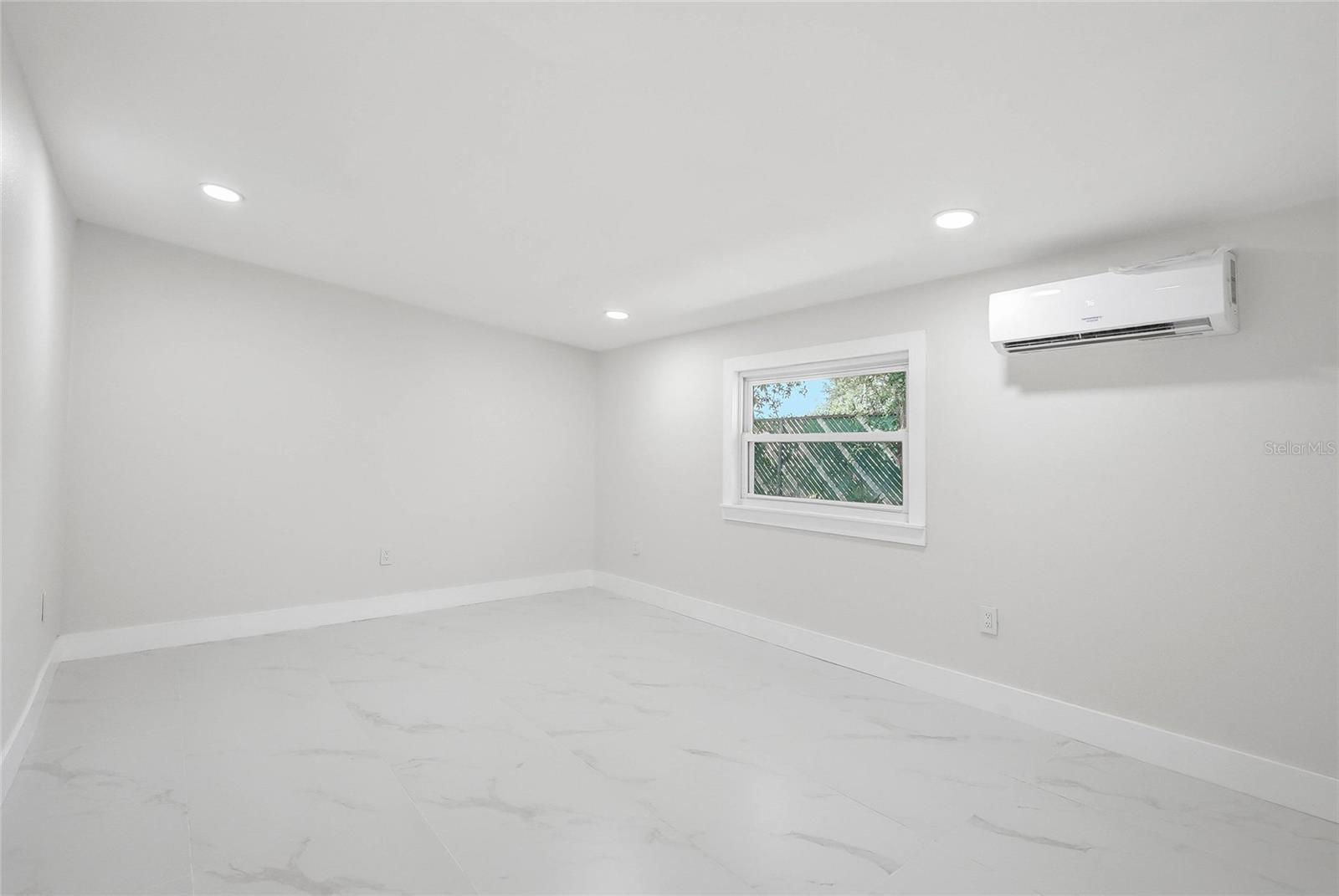 8118 Tanglewood Ln Property Photo 14