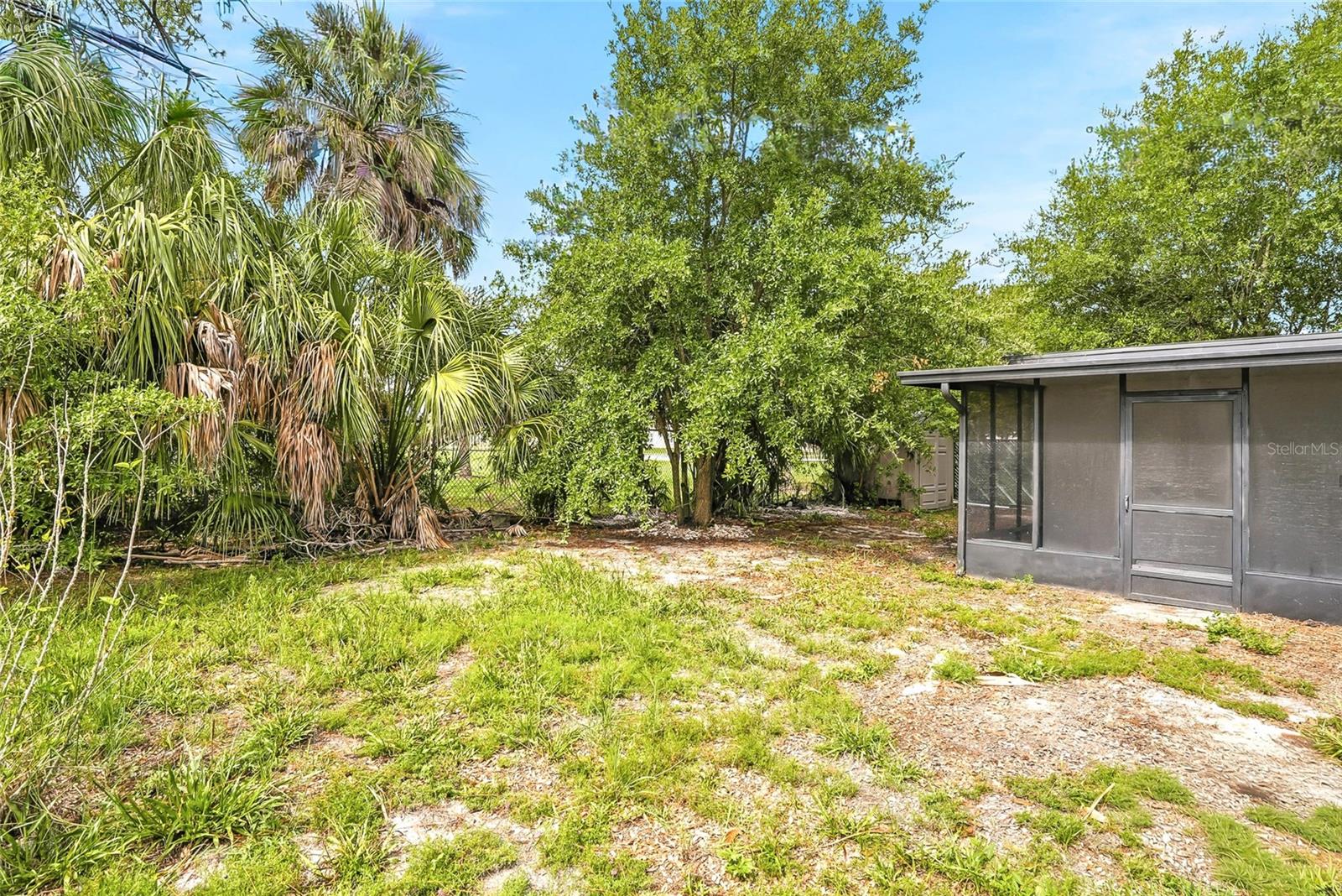 8118 Tanglewood Ln Property Photo 34