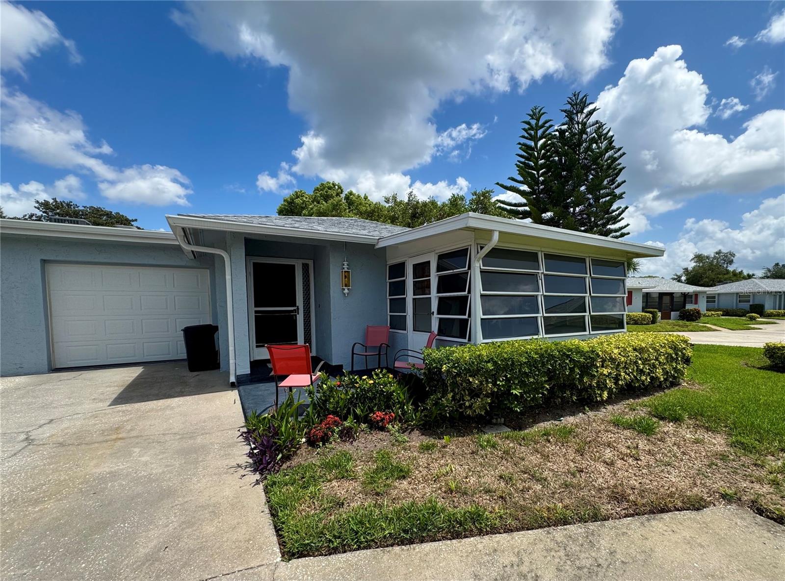 1610 Berwick Ct #d Property Photo 1