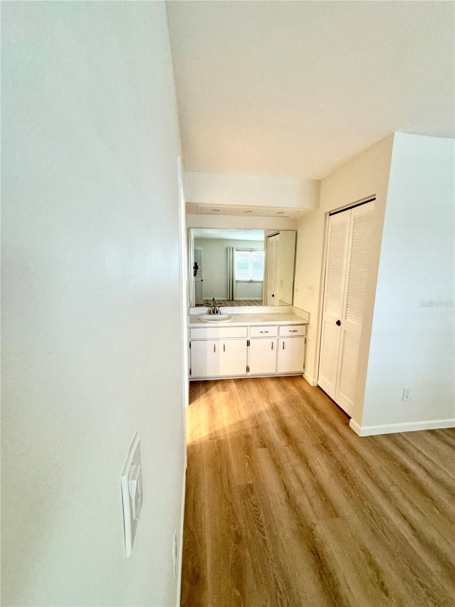 1610 Berwick Ct #d Property Photo 14
