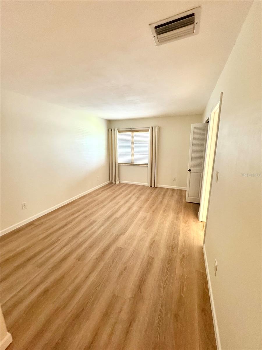 1610 Berwick Ct #d Property Photo 15