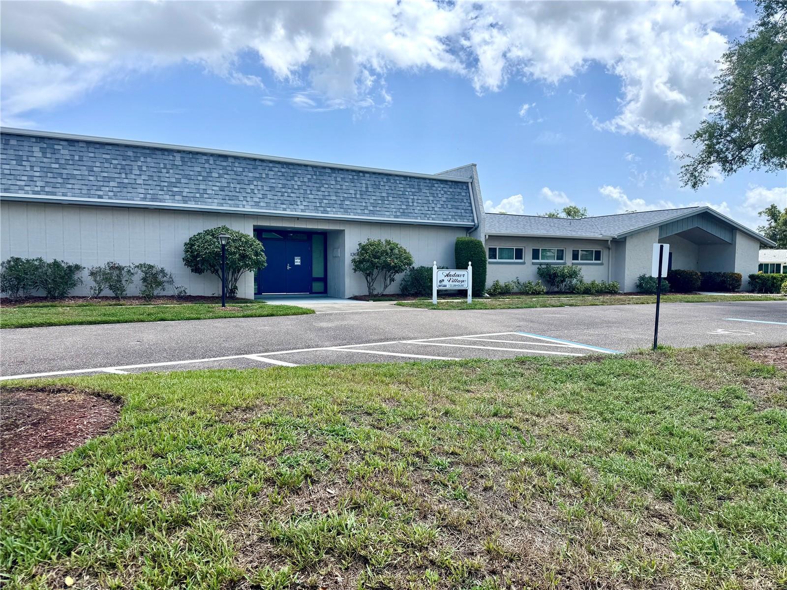 1610 Berwick Ct #d Property Photo 20